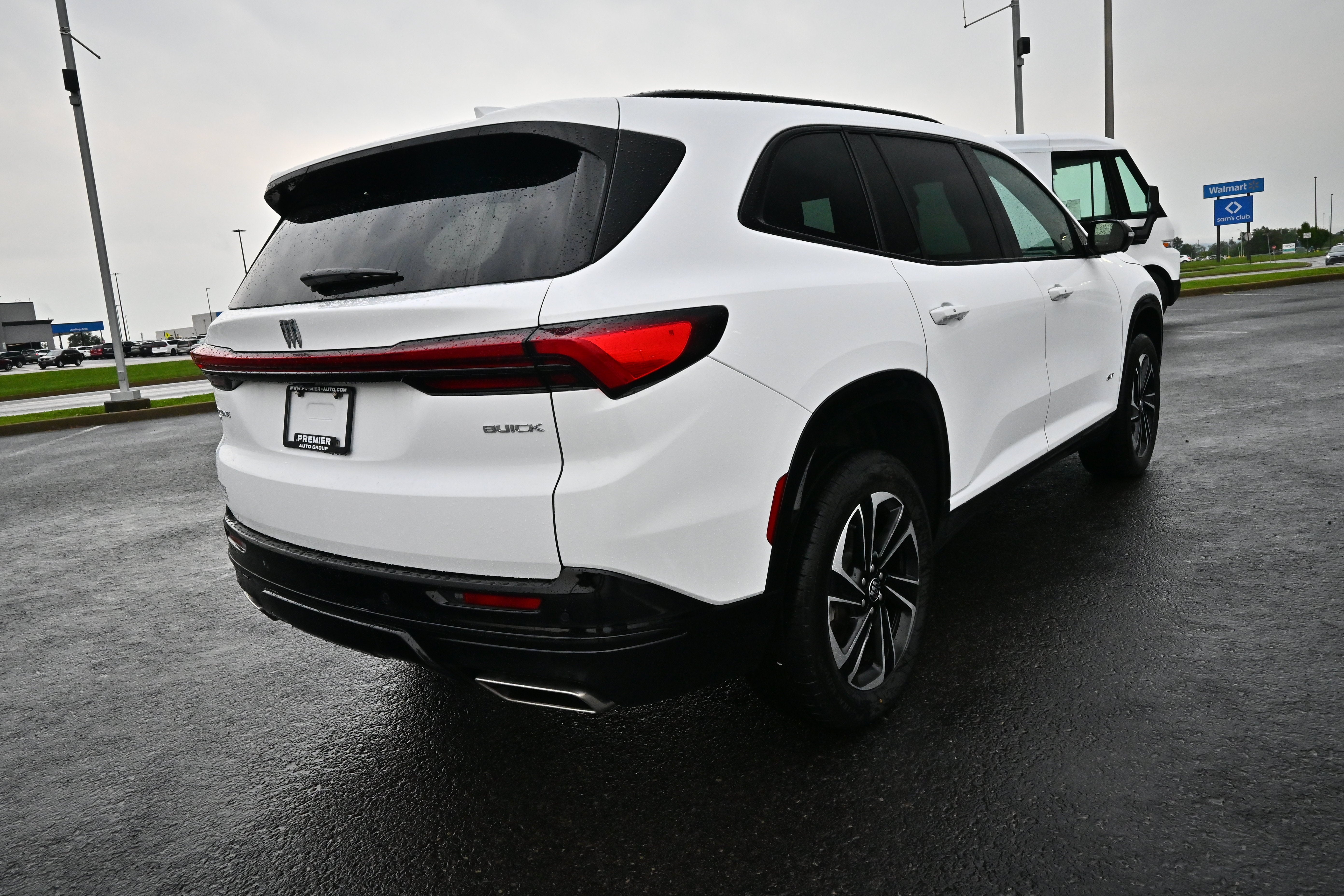 2026 Buick Enclave Sport Touring