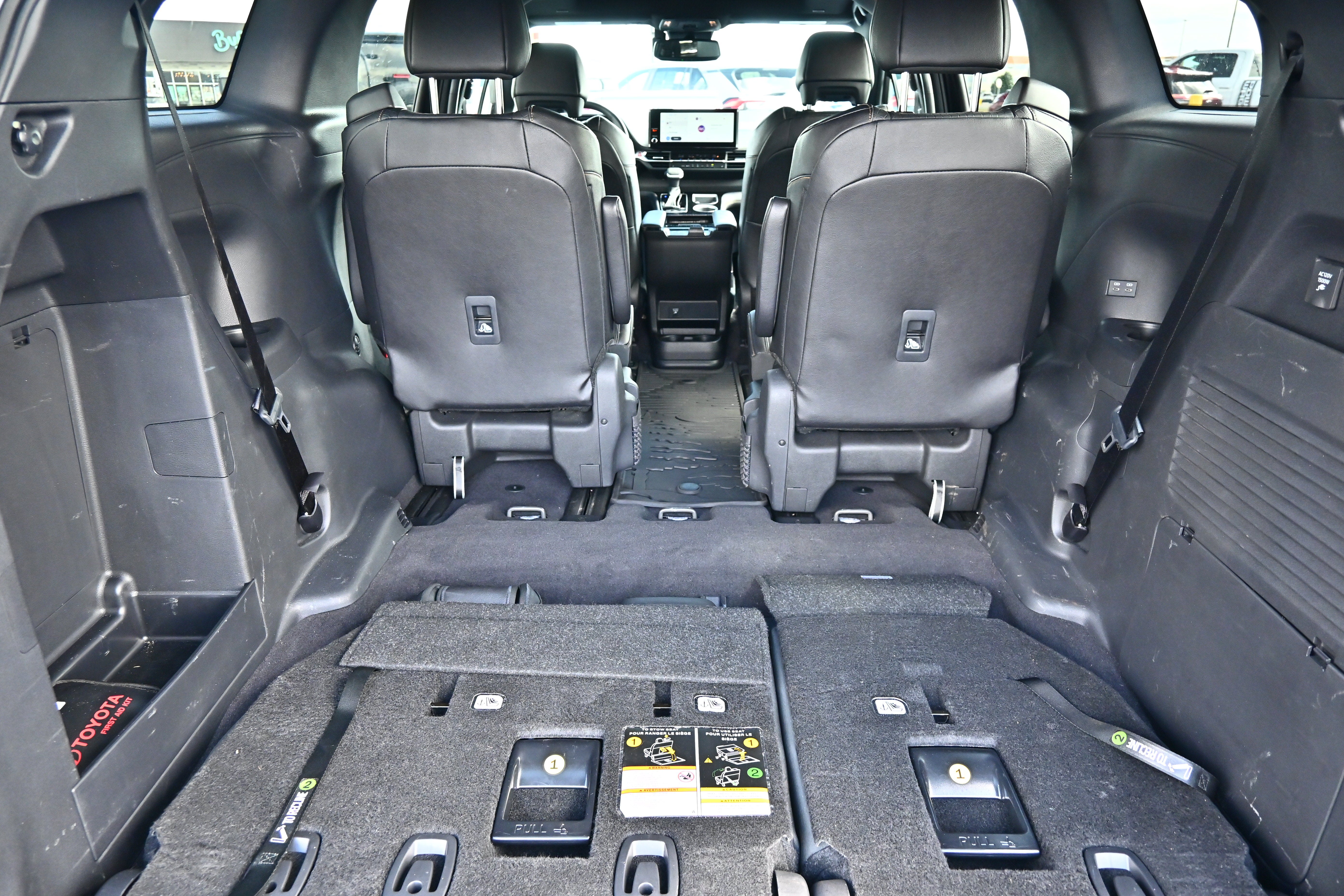 2025 Toyota Sienna XSE