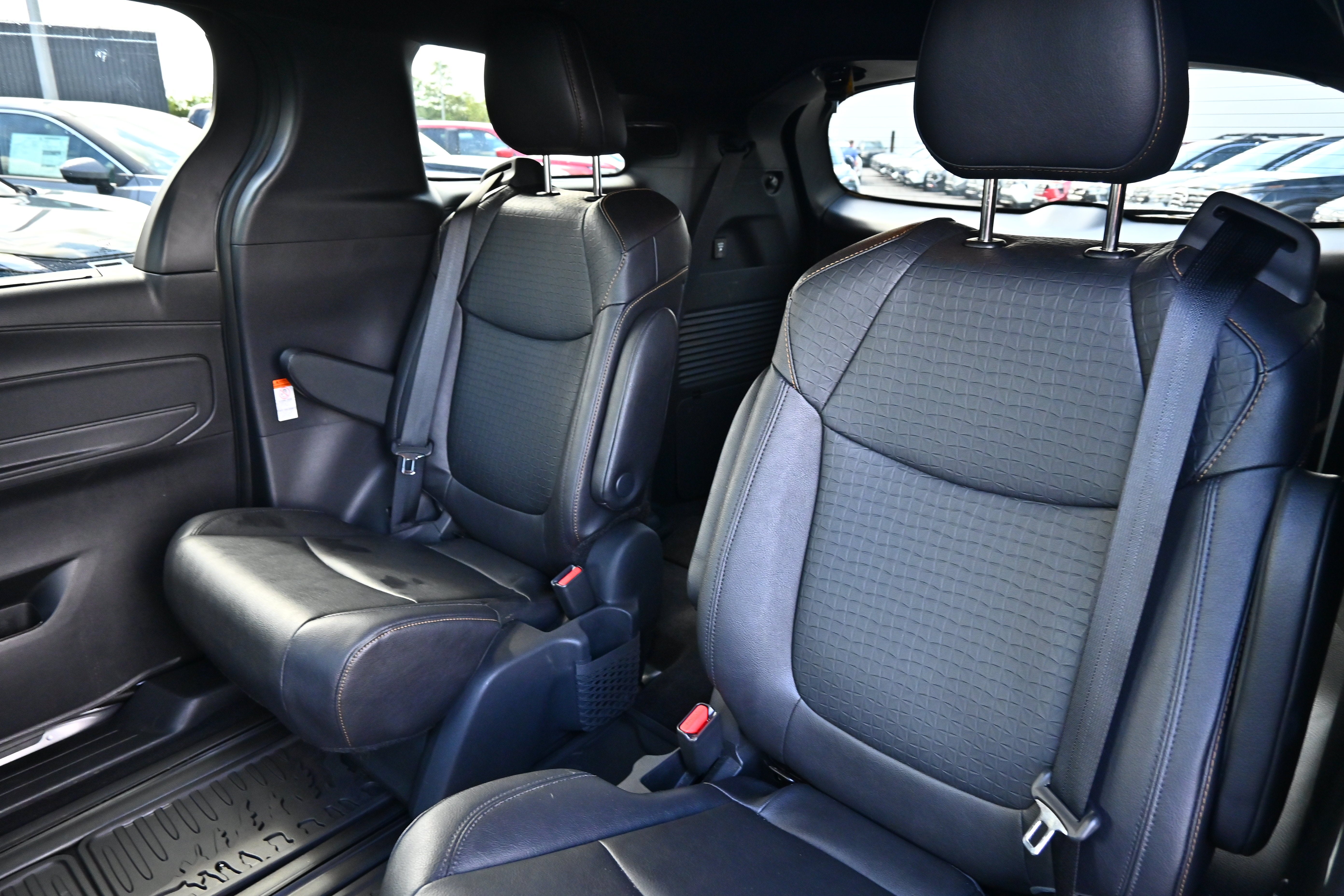 2025 Toyota Sienna XSE
