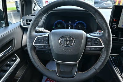 2025 Toyota Sienna XSE