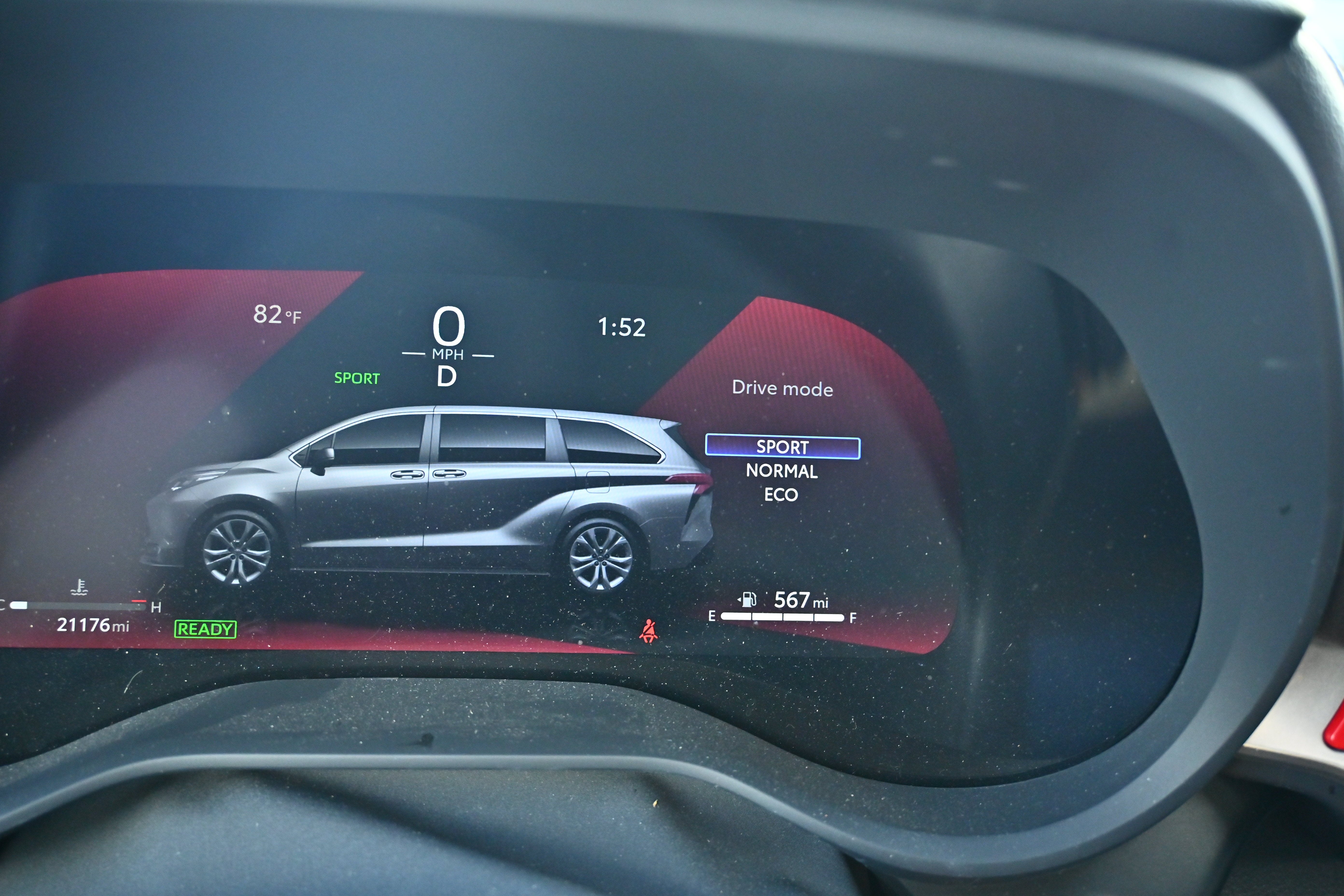 2025 Toyota Sienna XSE