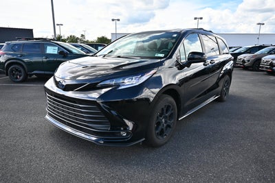 2025 Toyota Sienna XSE
