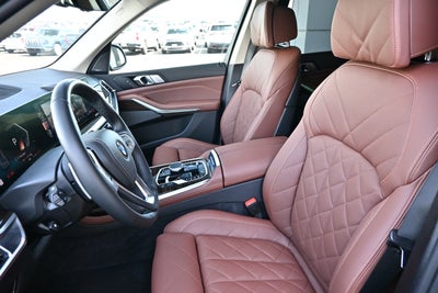 2027 BMW X7 xDrive40i