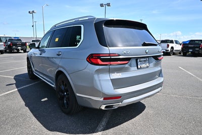 2027 BMW X7 xDrive40i