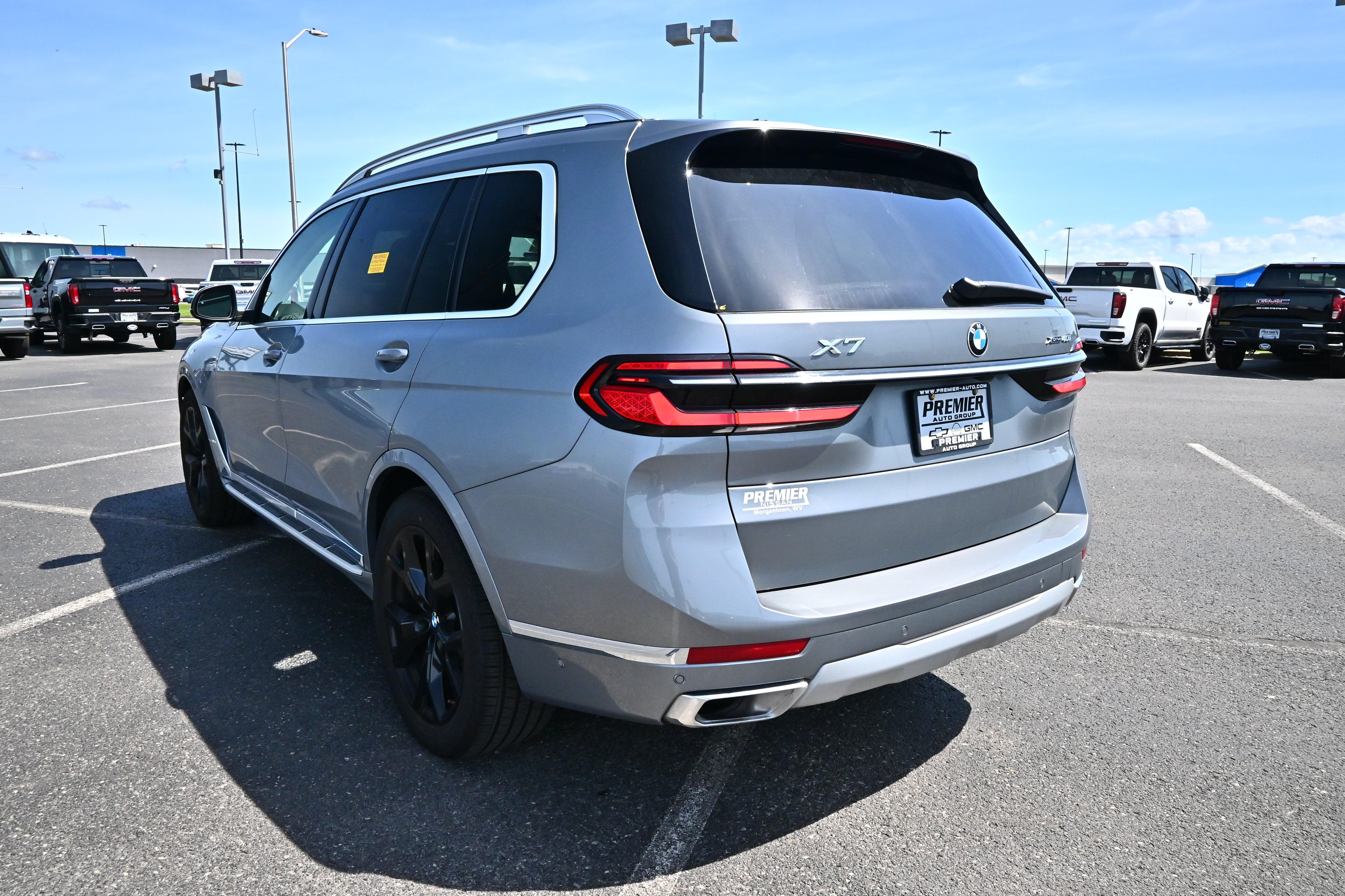 2027 BMW X7 xDrive40i