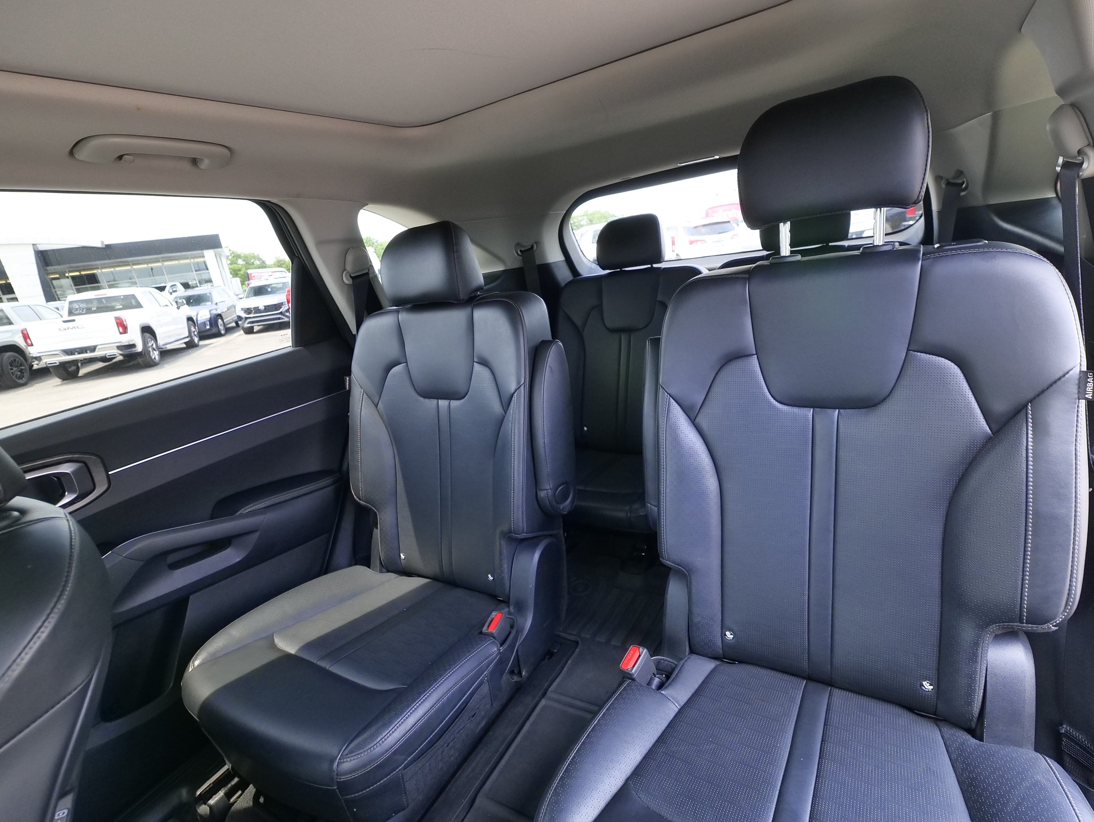 2024 Kia Sorento X-Line EX