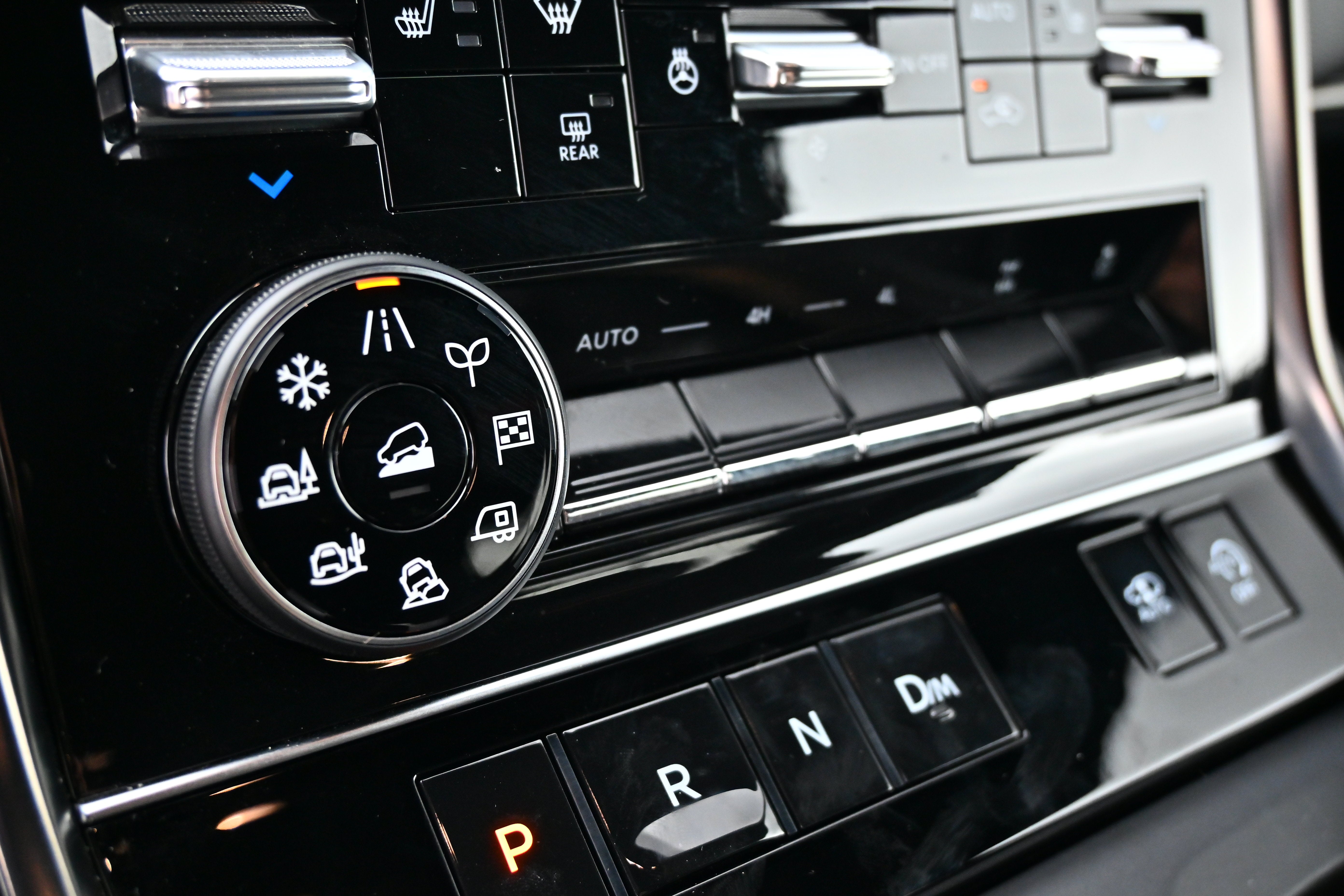 2025 Nissan Armada PRO-4X