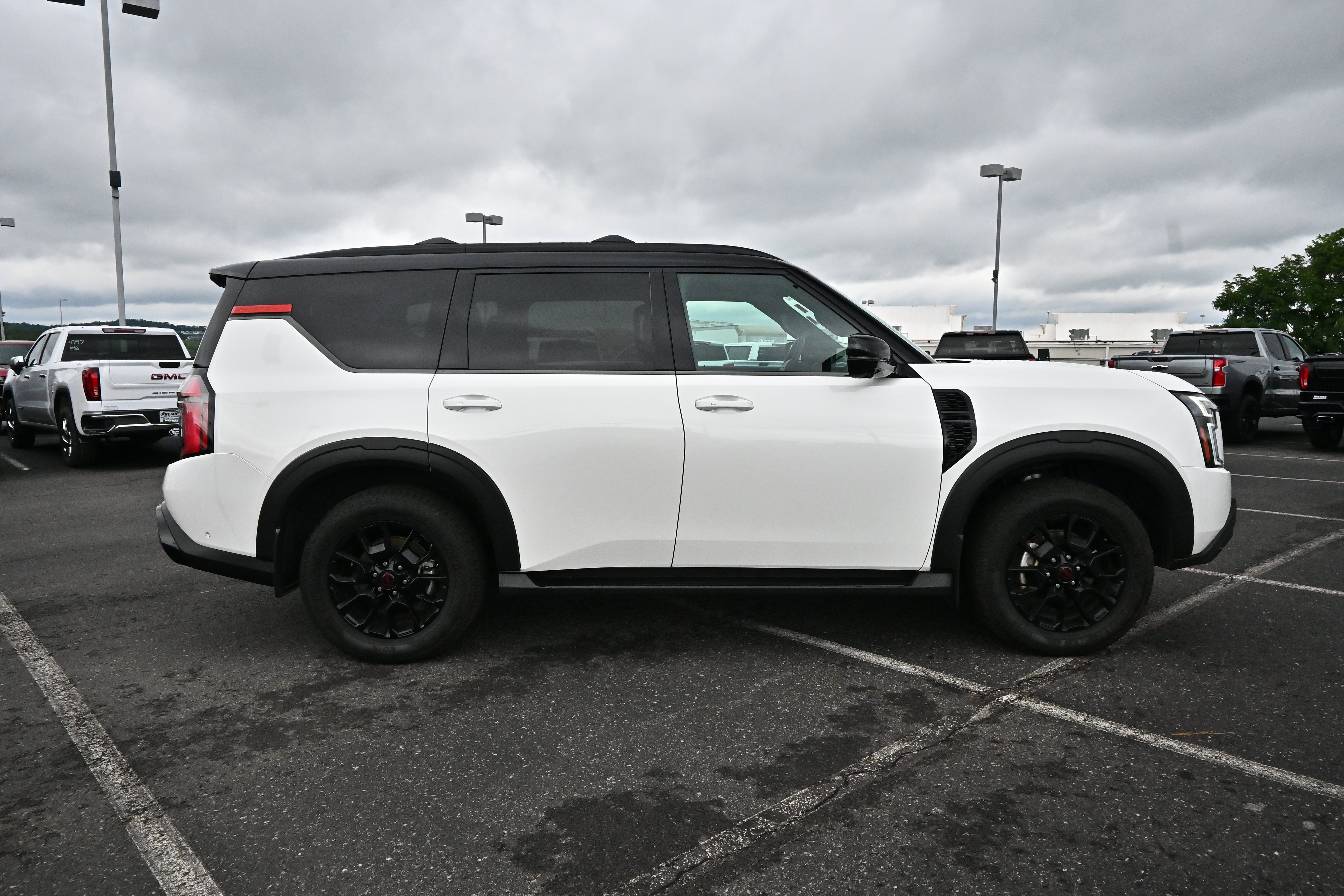 2025 Nissan Armada PRO-4X
