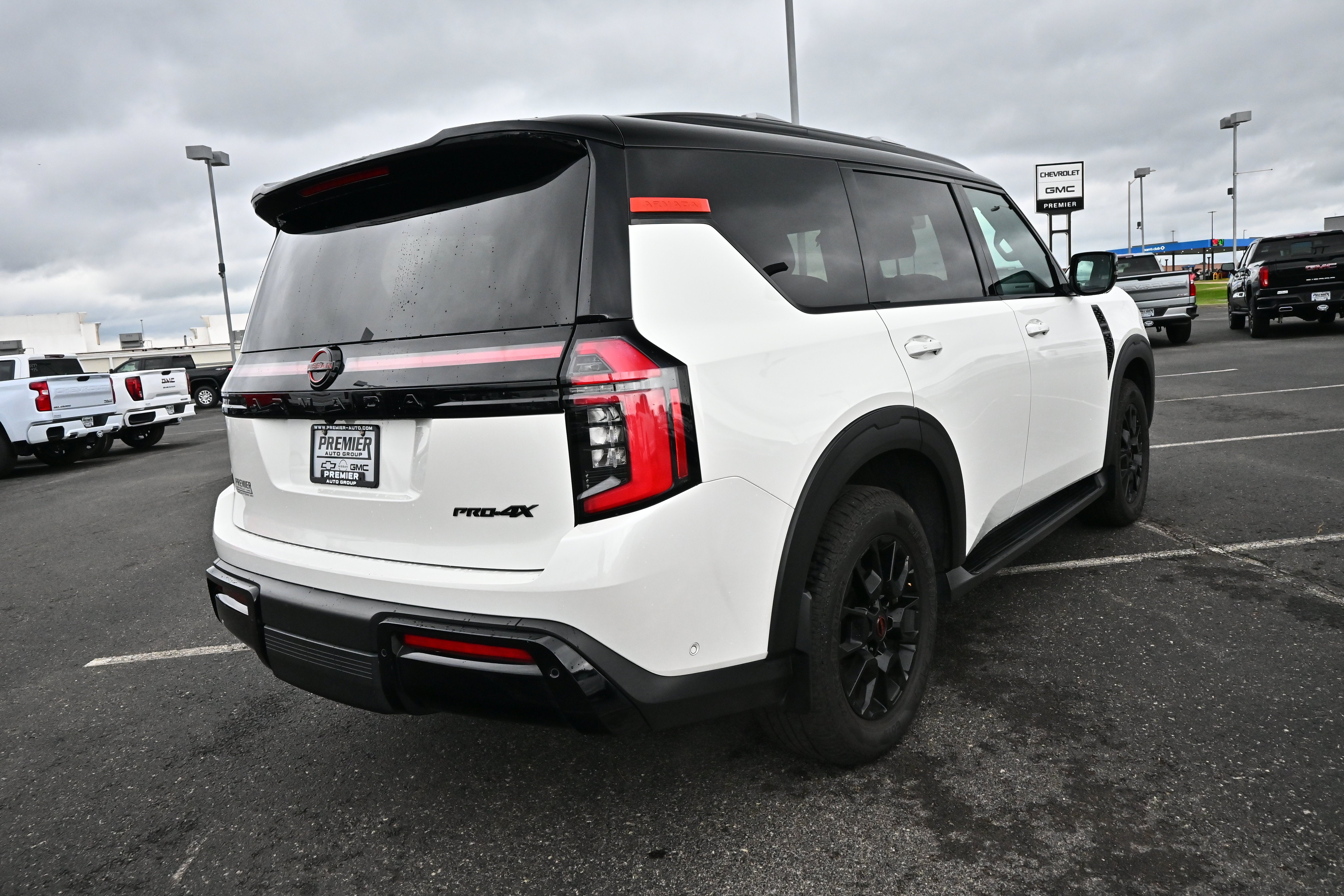 2025 Nissan Armada PRO-4X