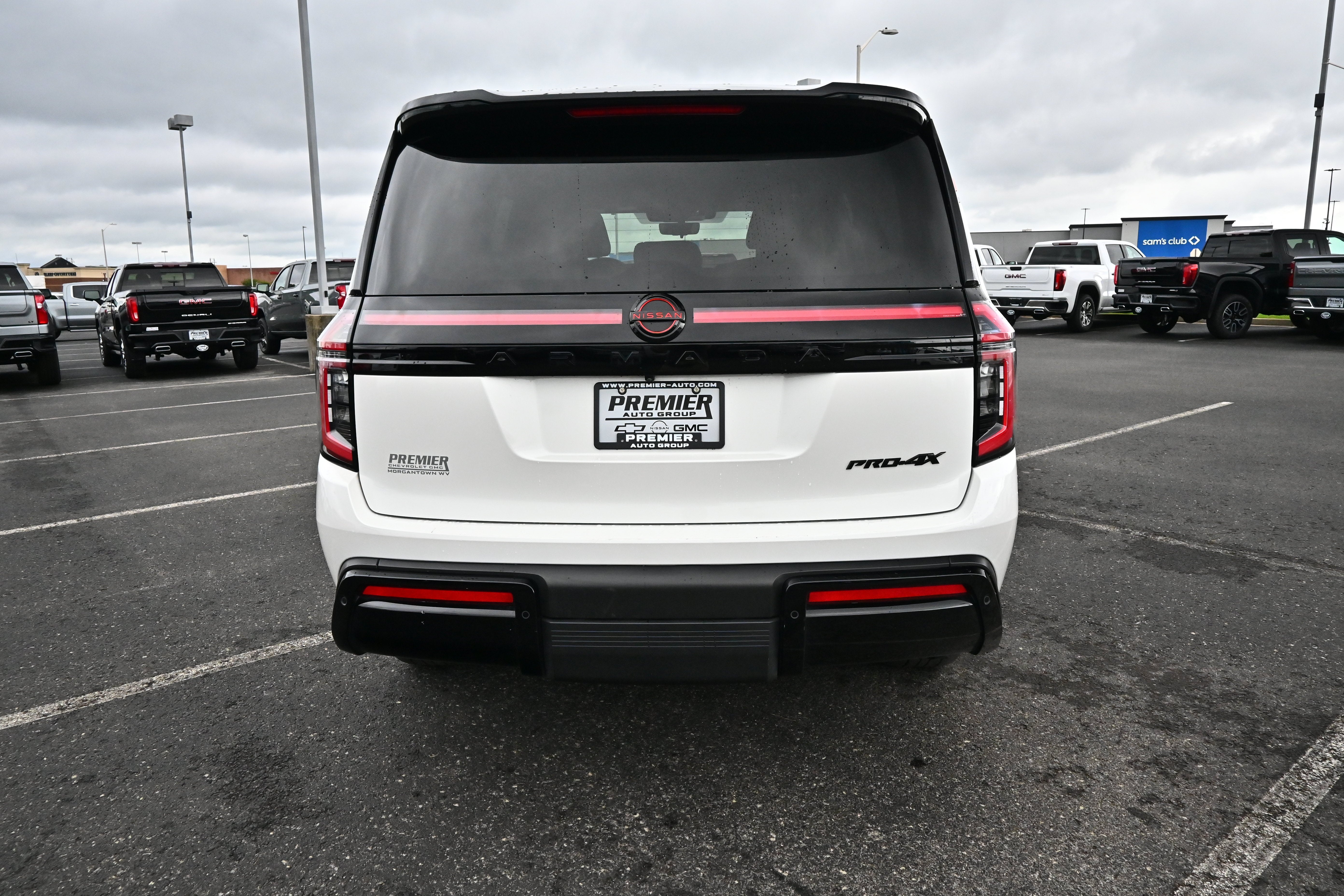 2025 Nissan Armada PRO-4X