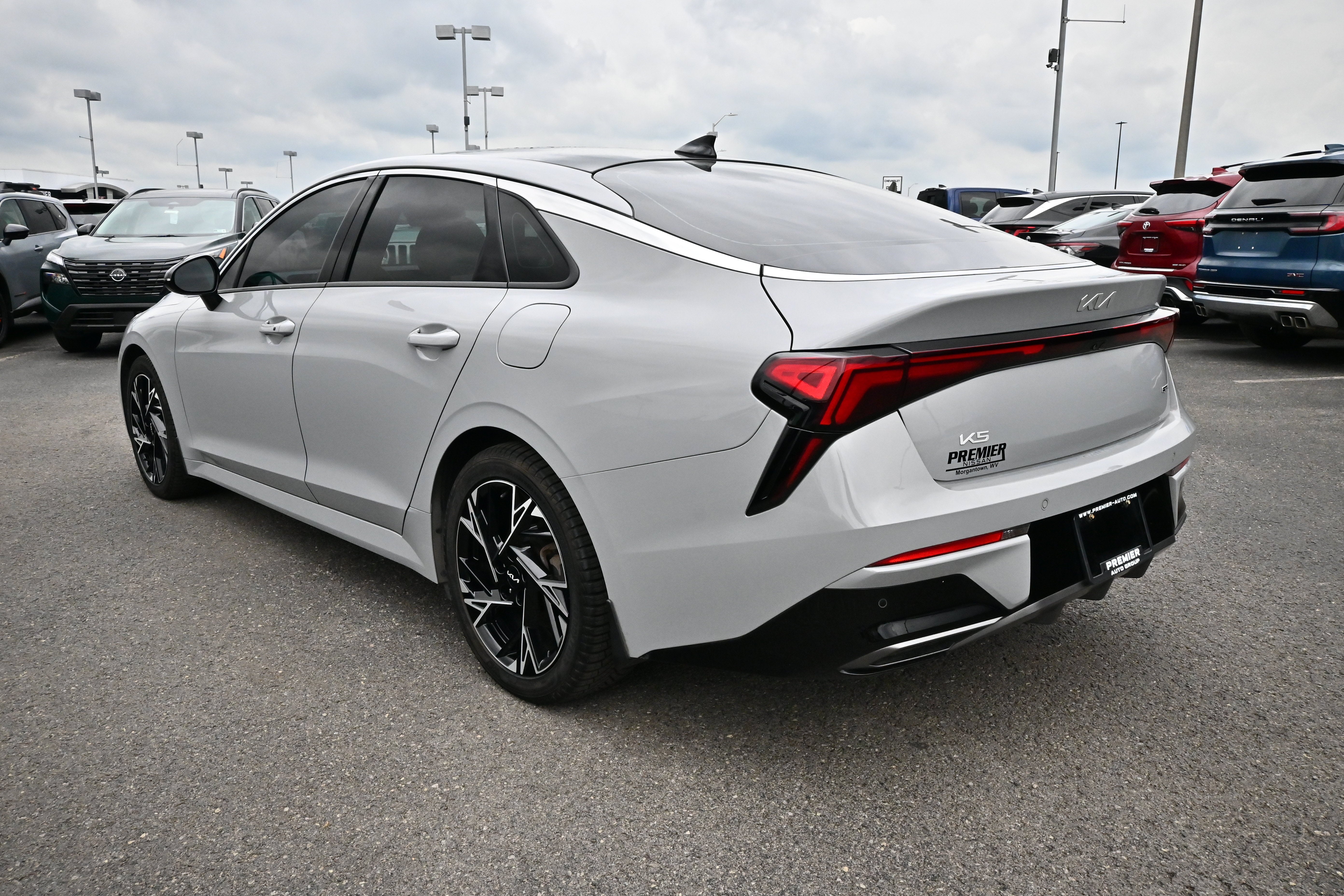 2025 Kia K5 GT-Line