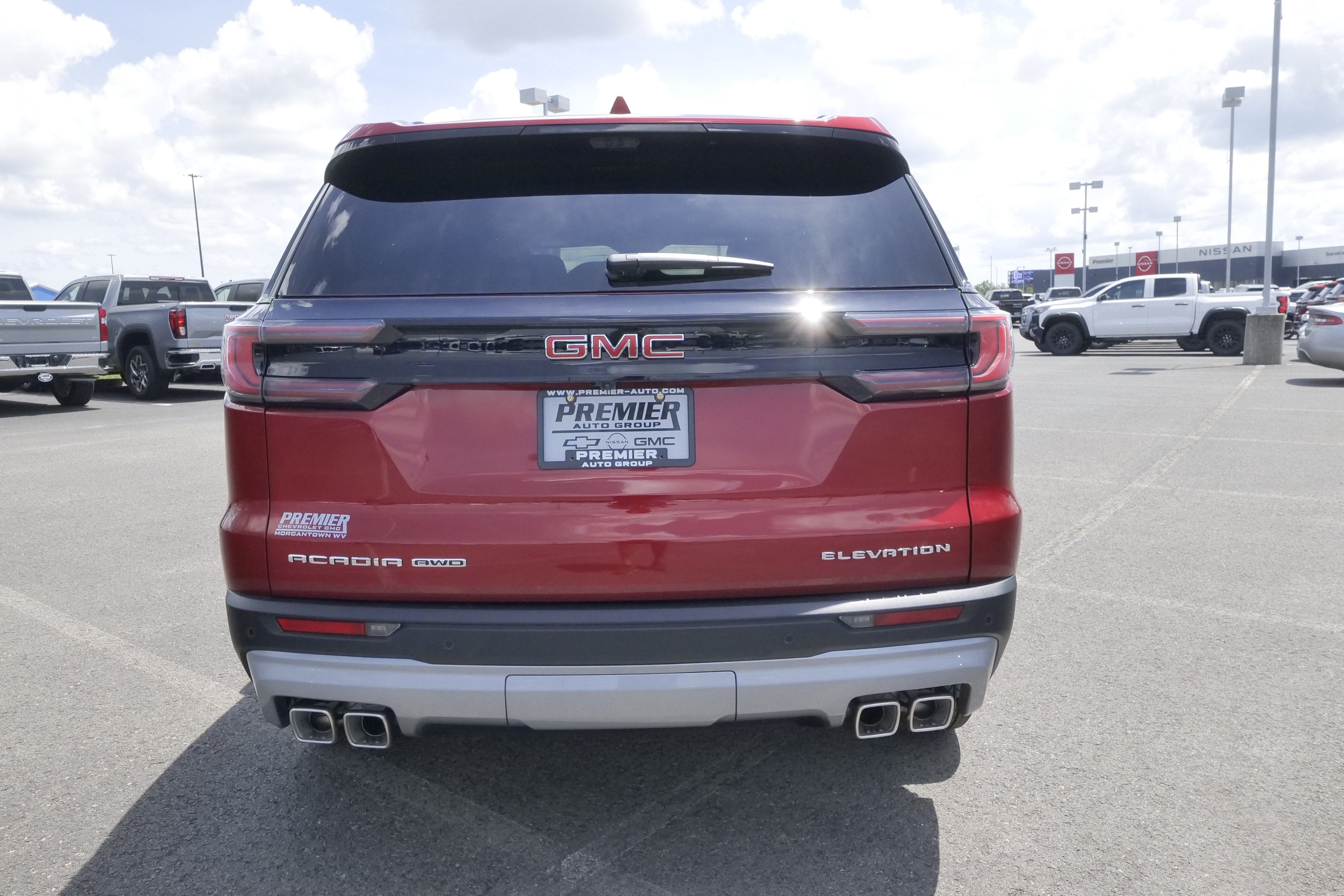 2026 GMC Acadia Elevation