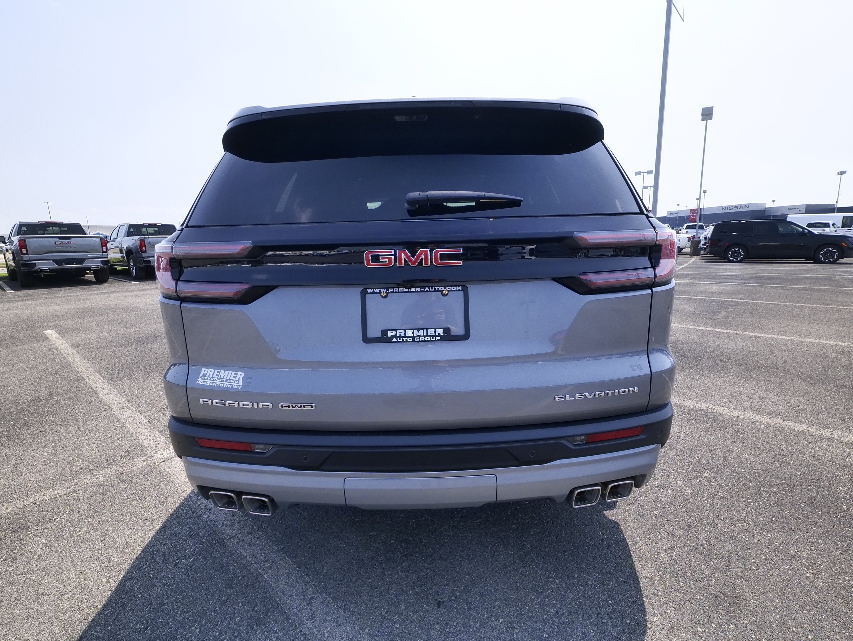 2026 GMC Acadia Elevation