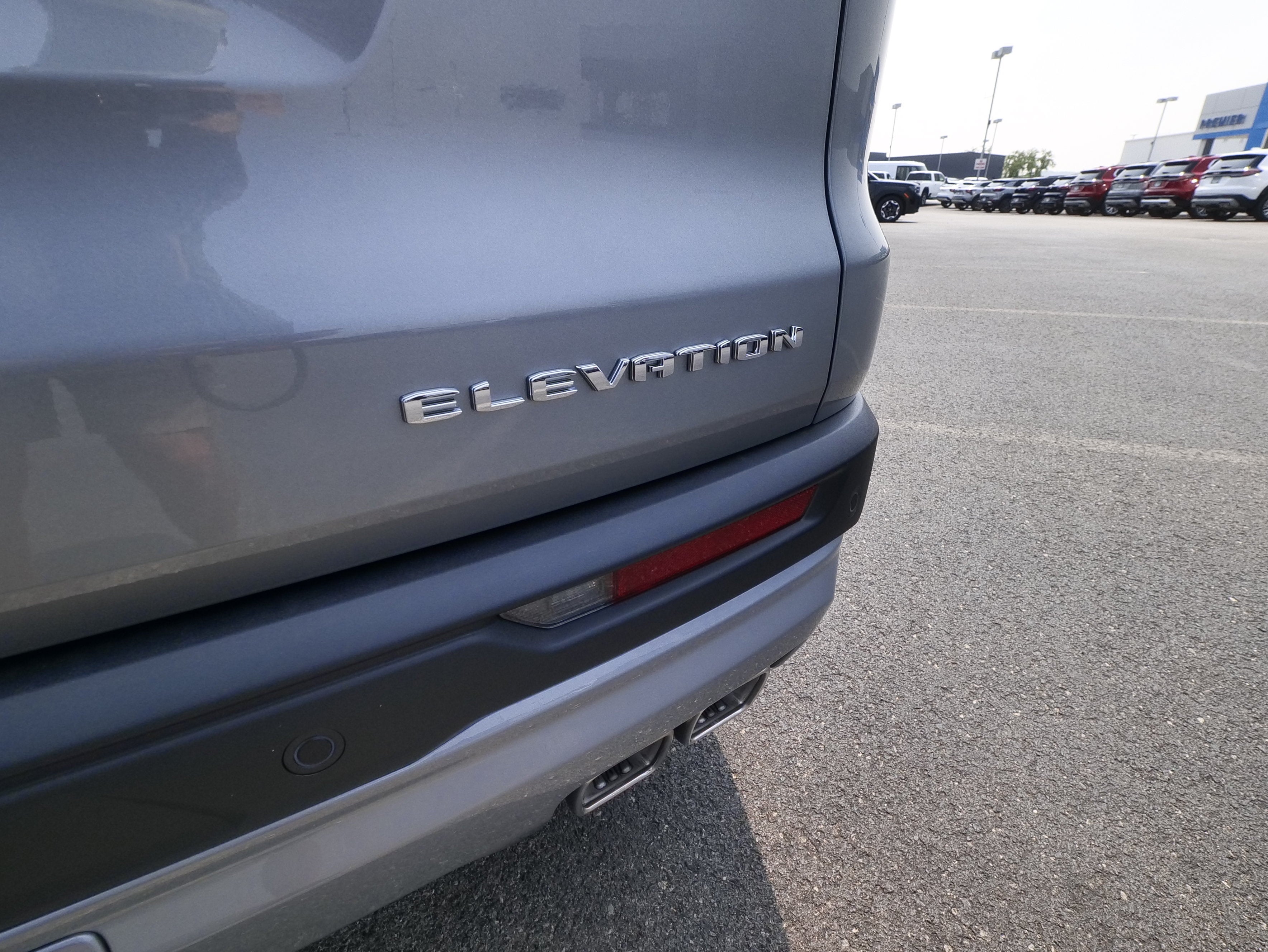 2026 GMC Acadia Elevation