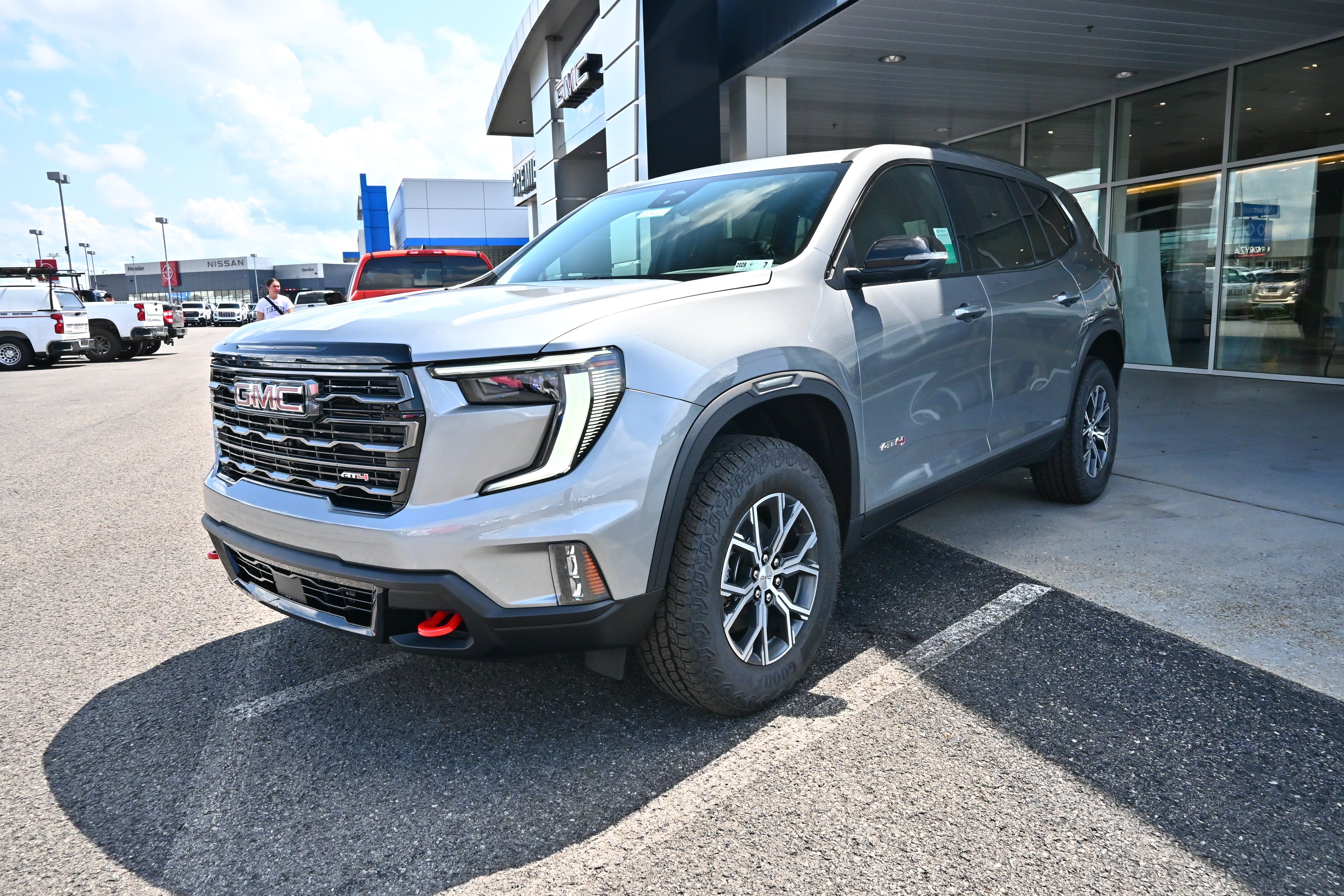 2026 GMC Acadia AT4