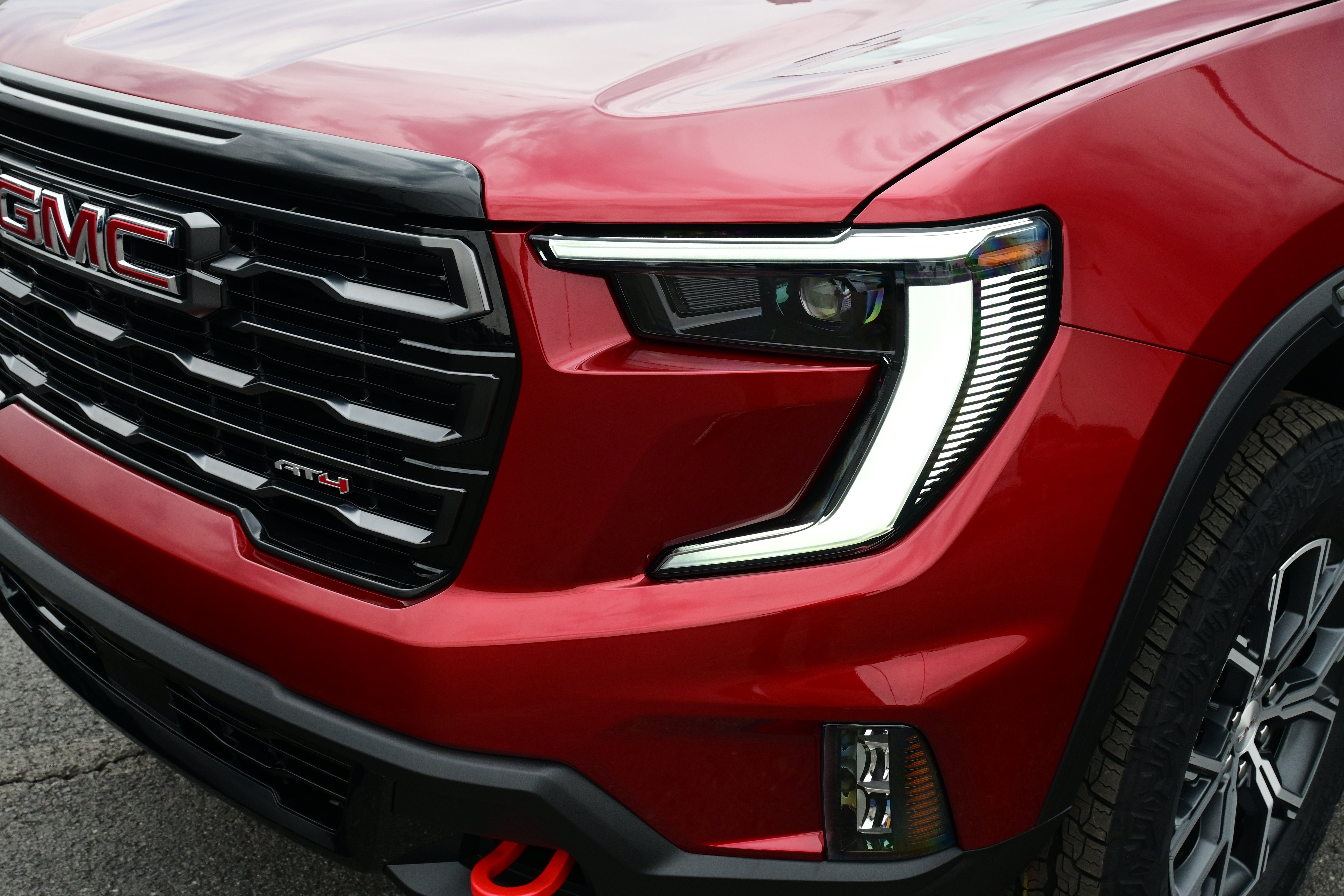 2026 GMC Acadia AT4