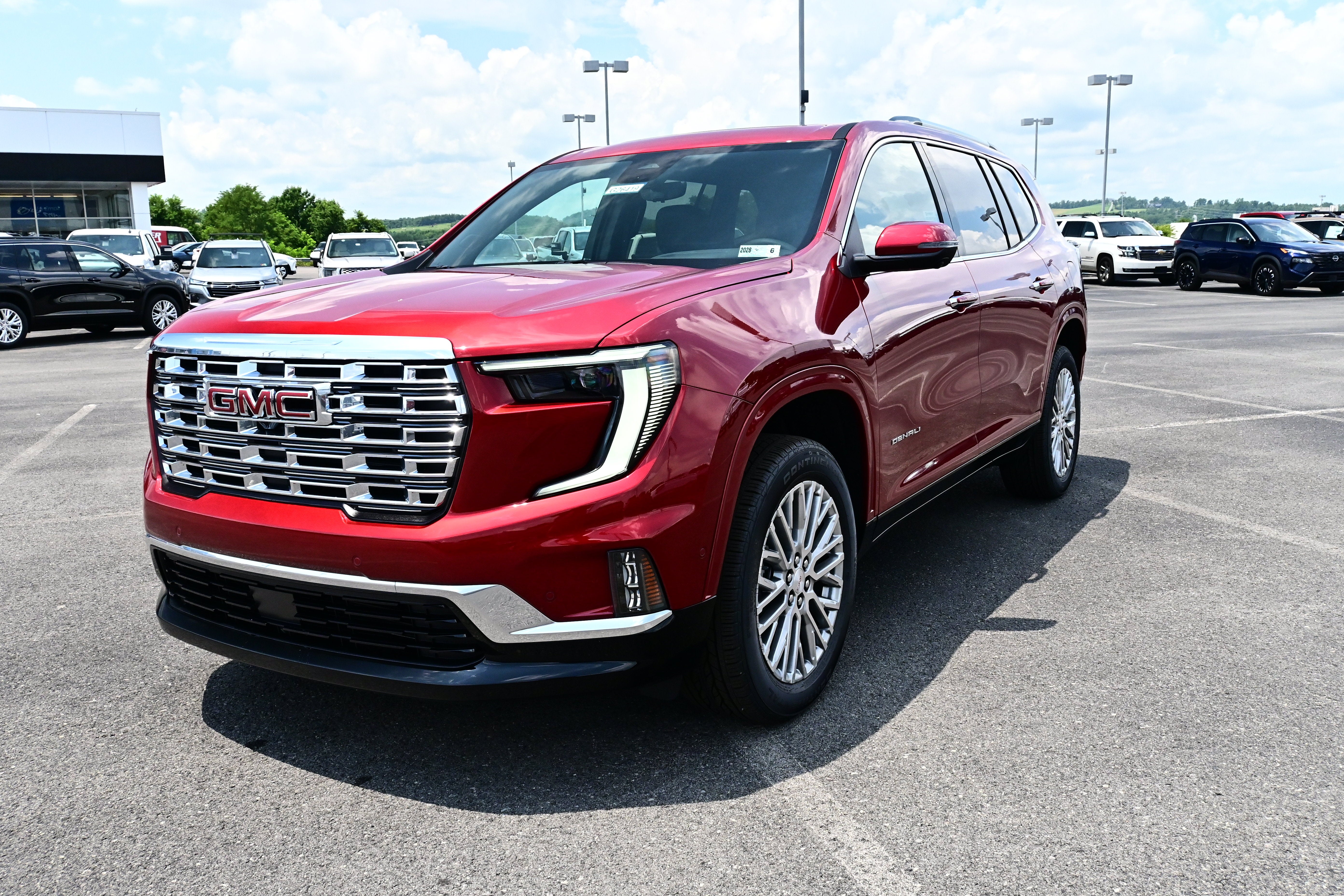 2026 GMC Acadia Denali