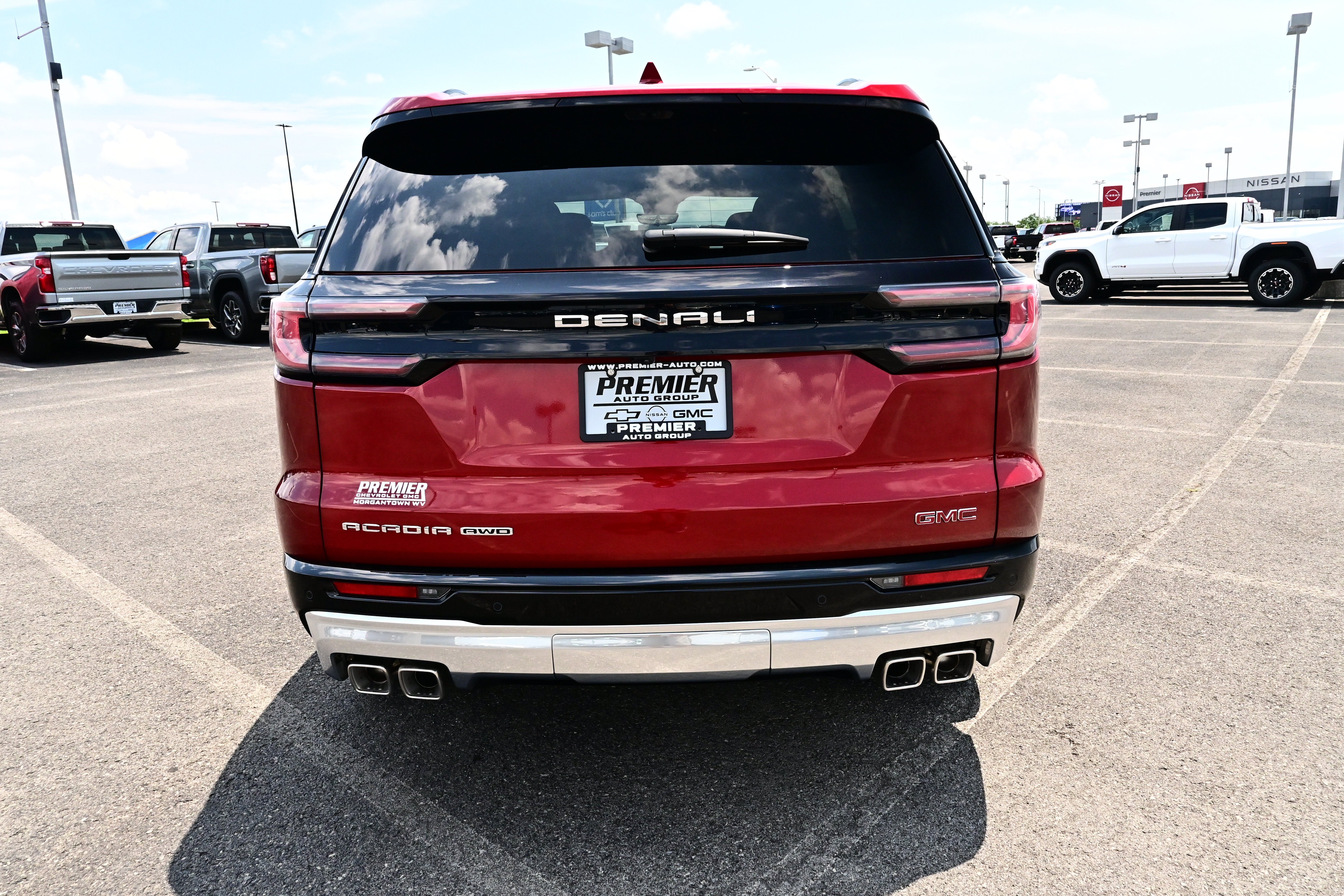 2026 GMC Acadia Denali