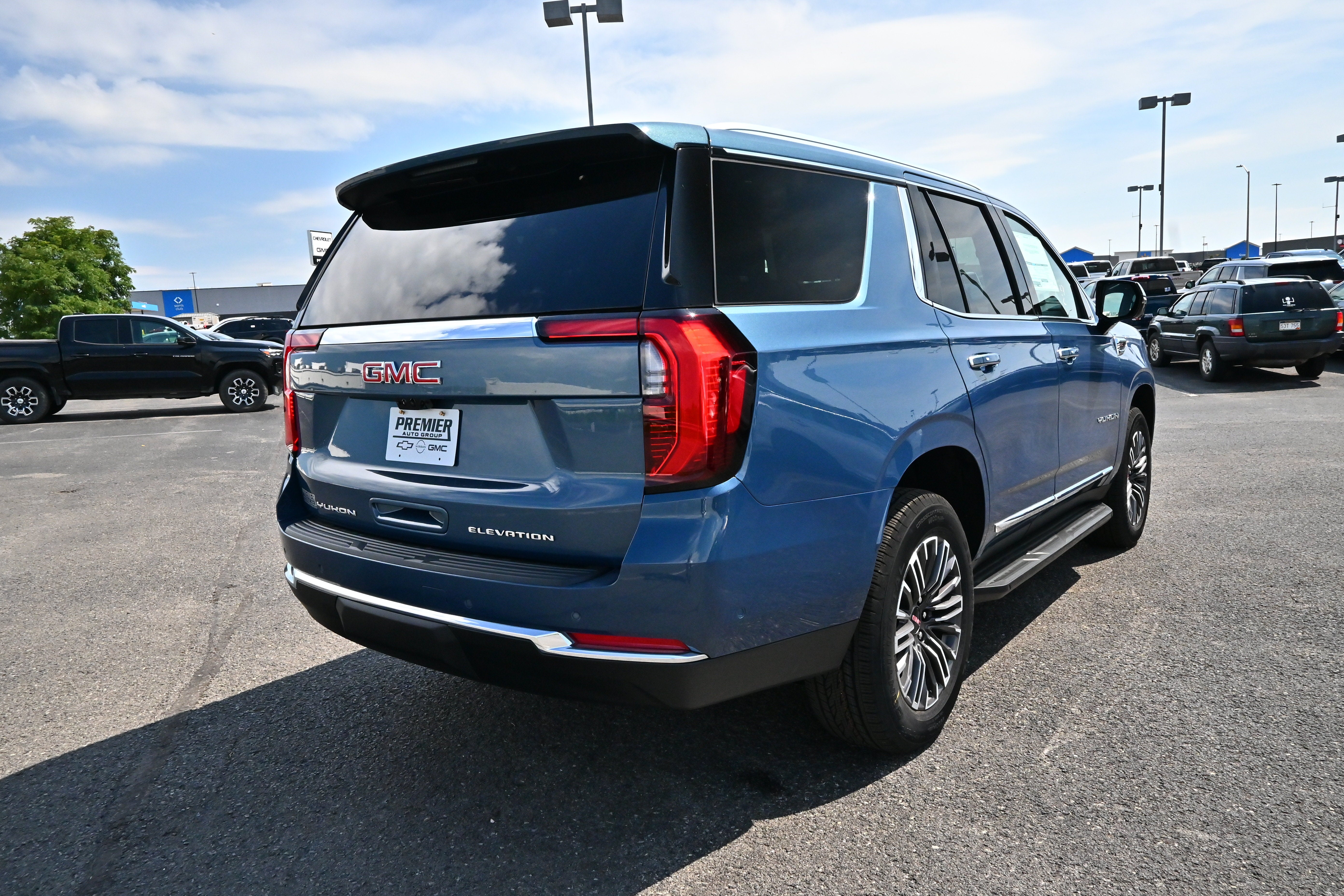 2026 GMC Yukon Elevation
