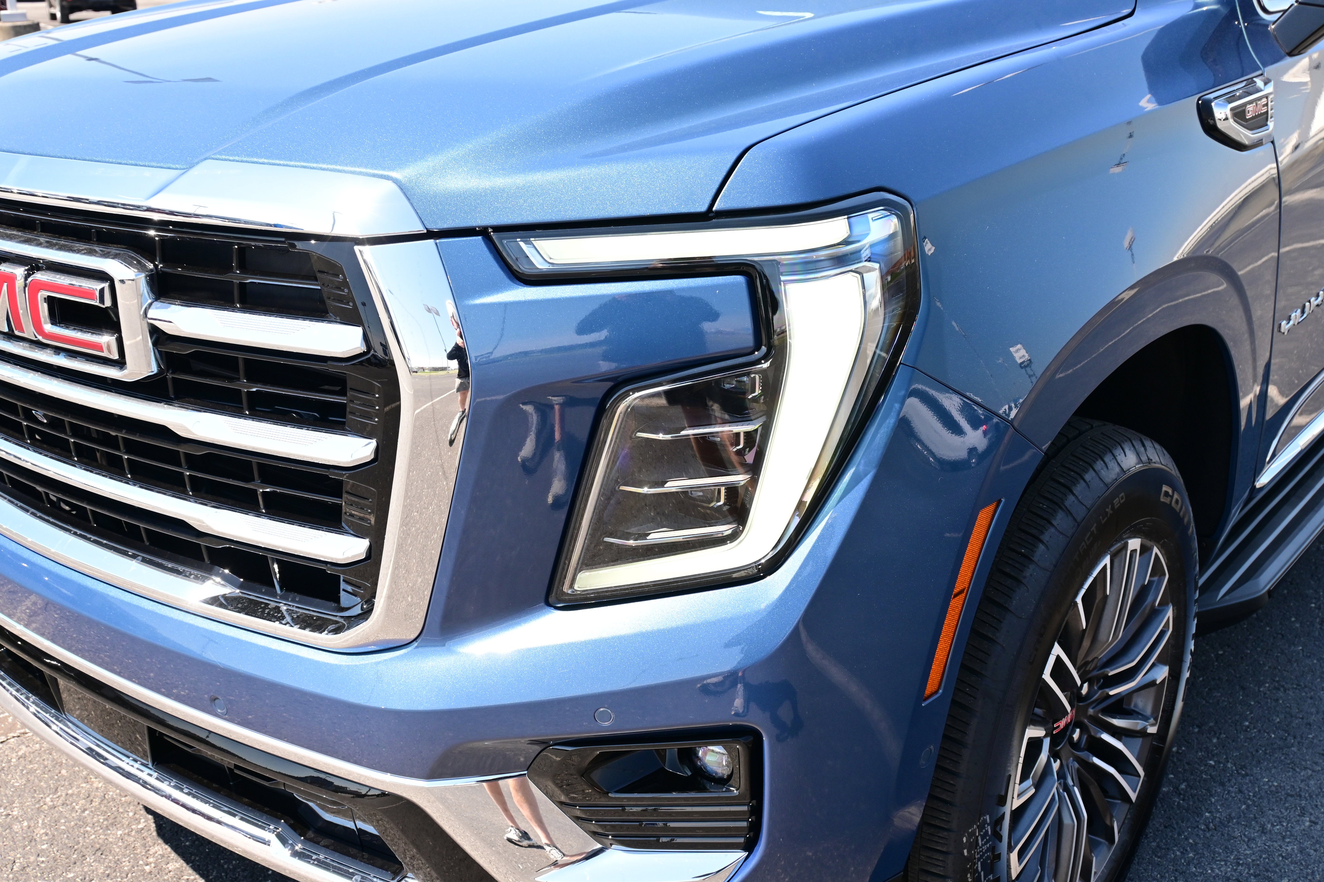 2026 GMC Yukon Elevation