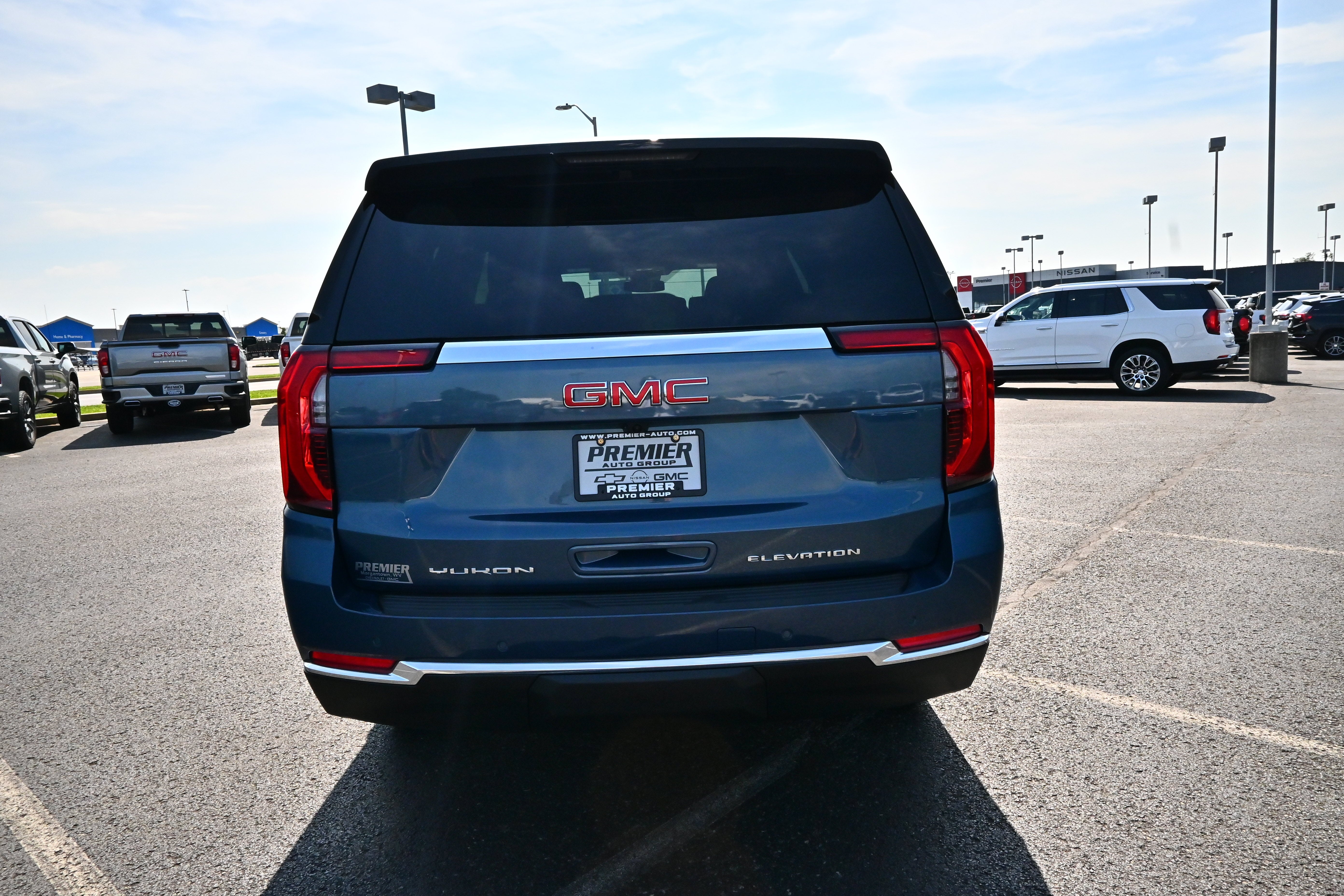 2026 GMC Yukon XL Elevation