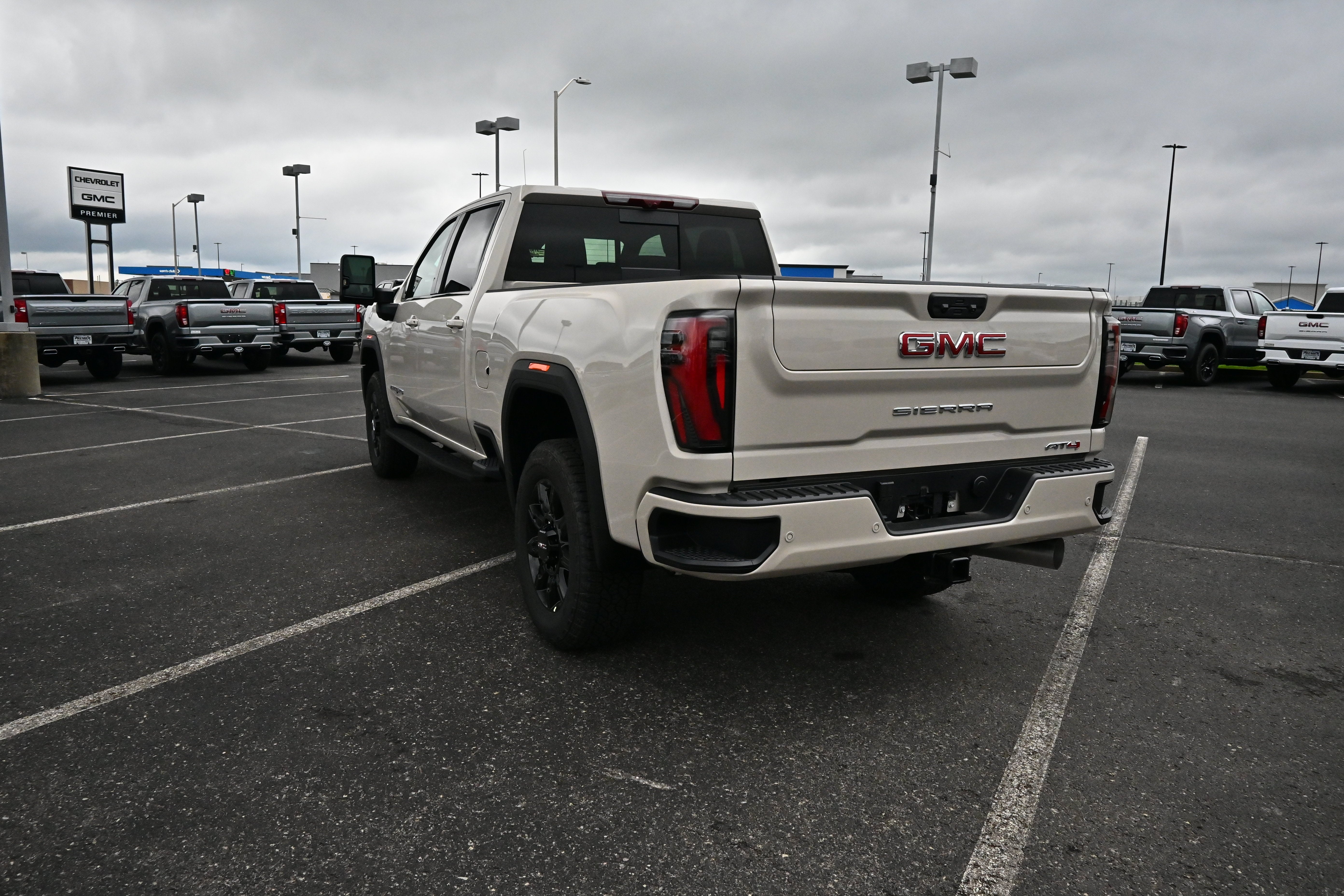 2026 GMC Sierra 2500 HD AT4