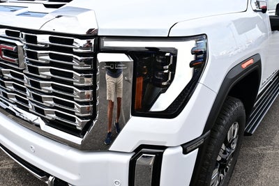 2026 GMC Sierra 3500 HD Denali