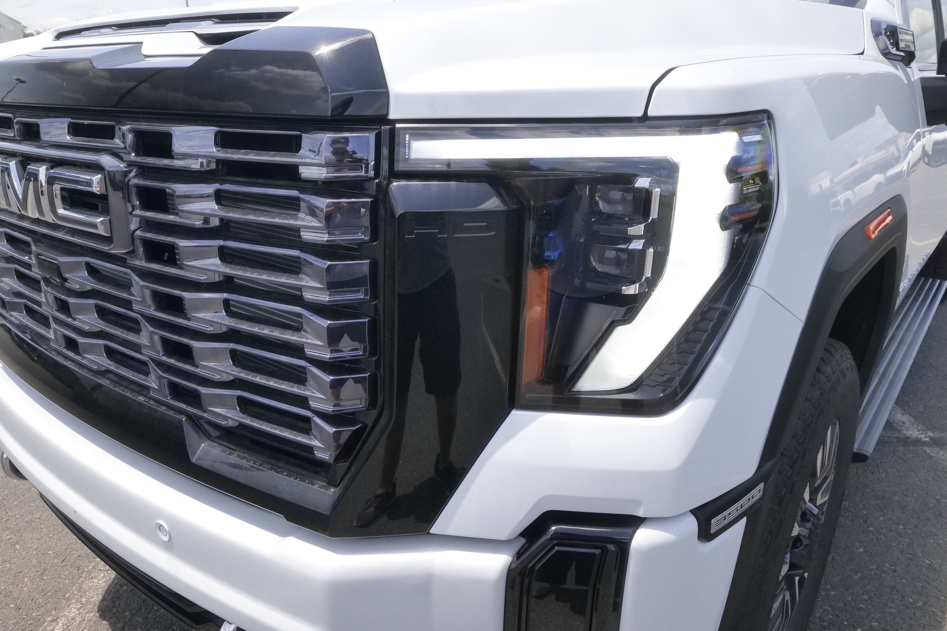 2026 GMC Sierra 3500 HD Denali Ultimate