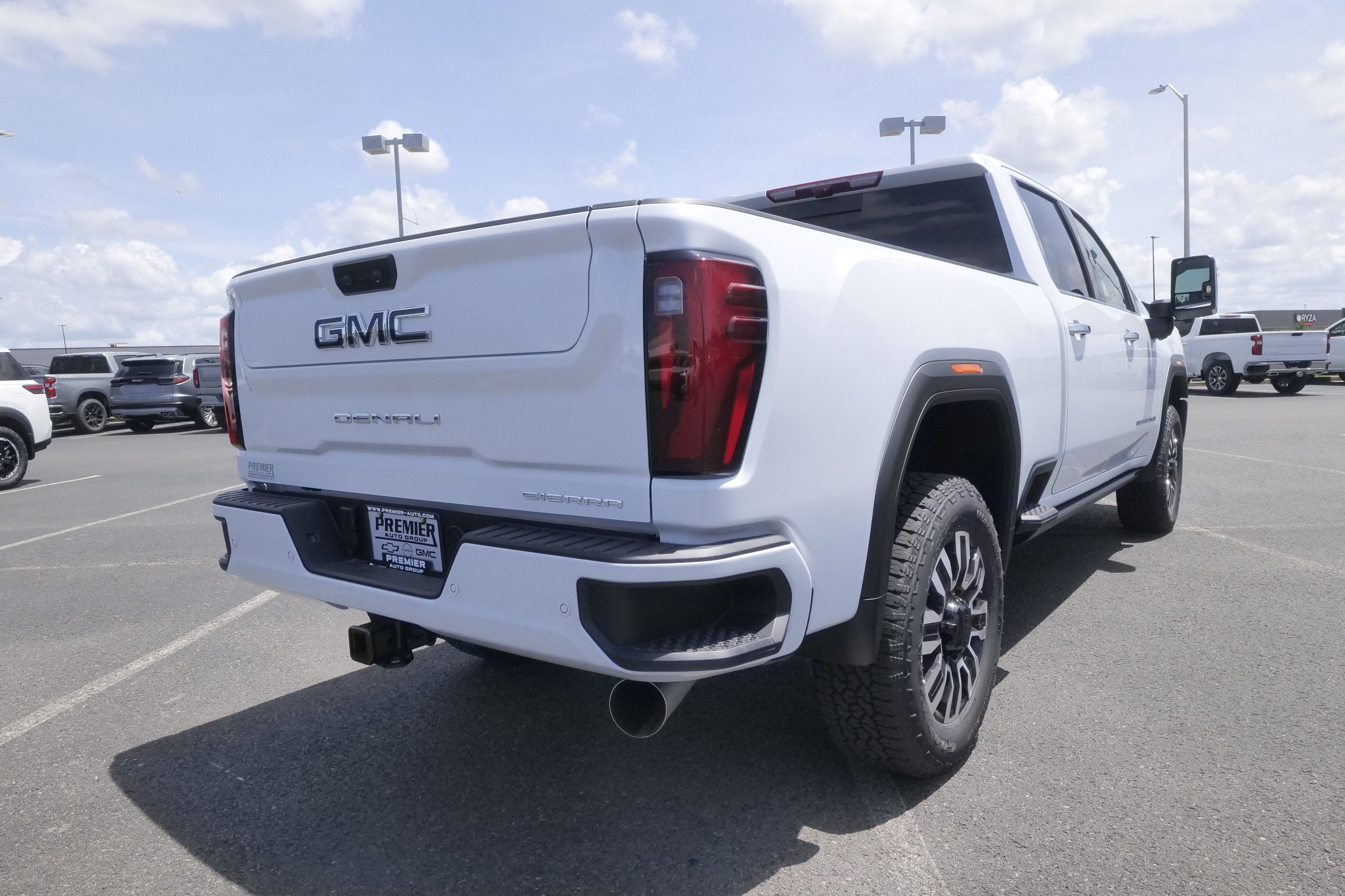2026 GMC Sierra 3500 HD Denali Ultimate