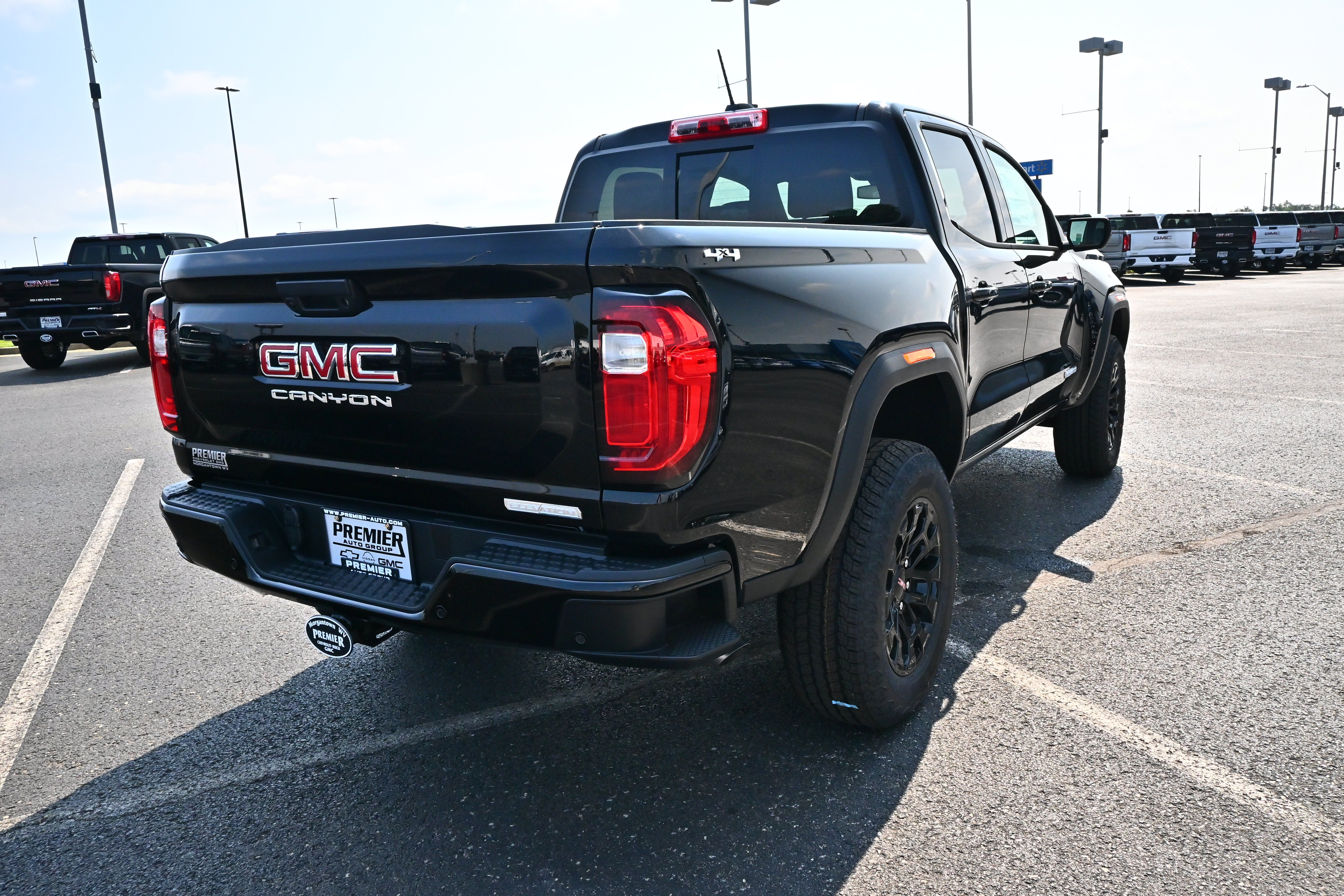 2026 GMC Canyon Elevation
