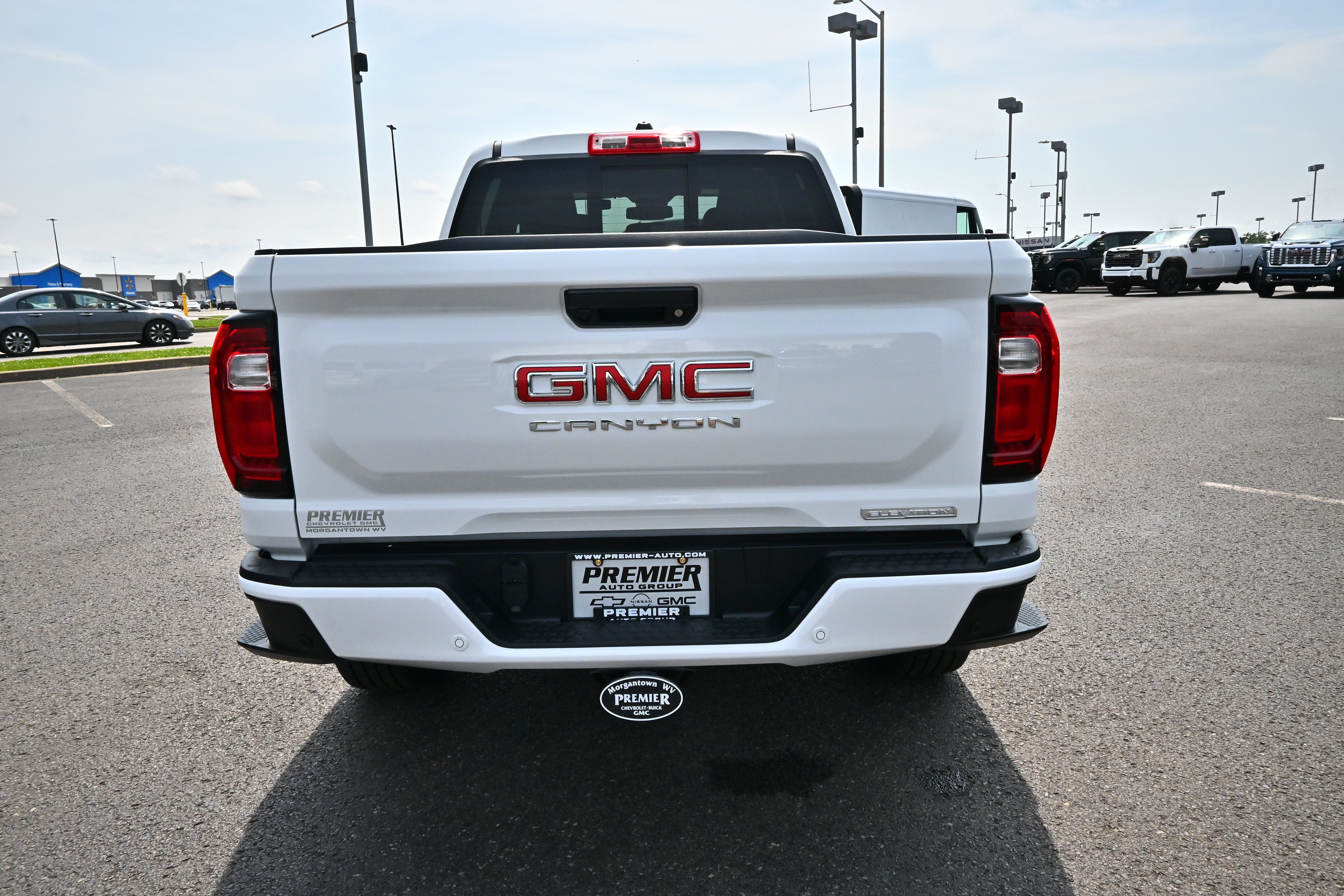 2026 GMC Canyon Elevation