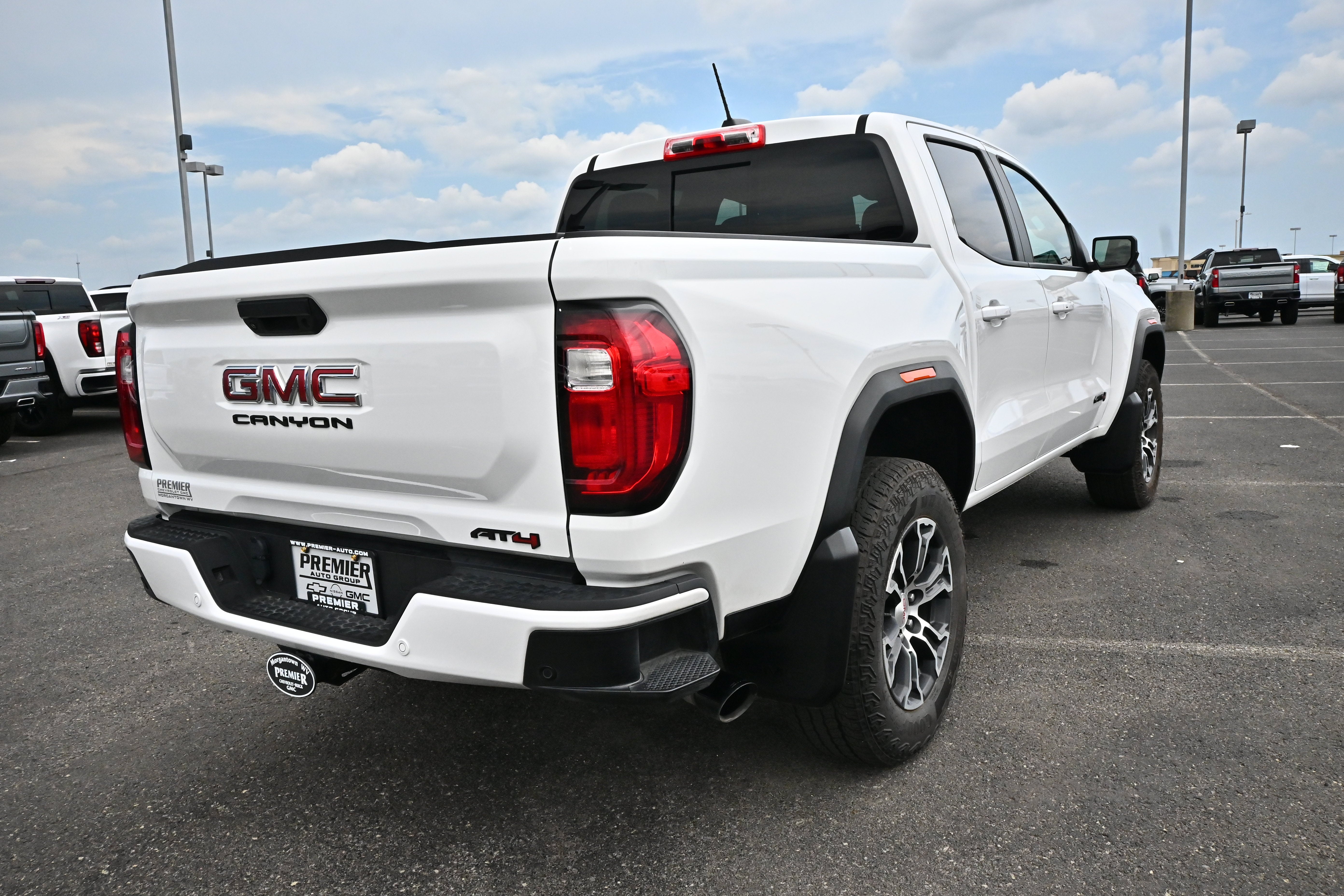 2025 GMC Canyon AT4