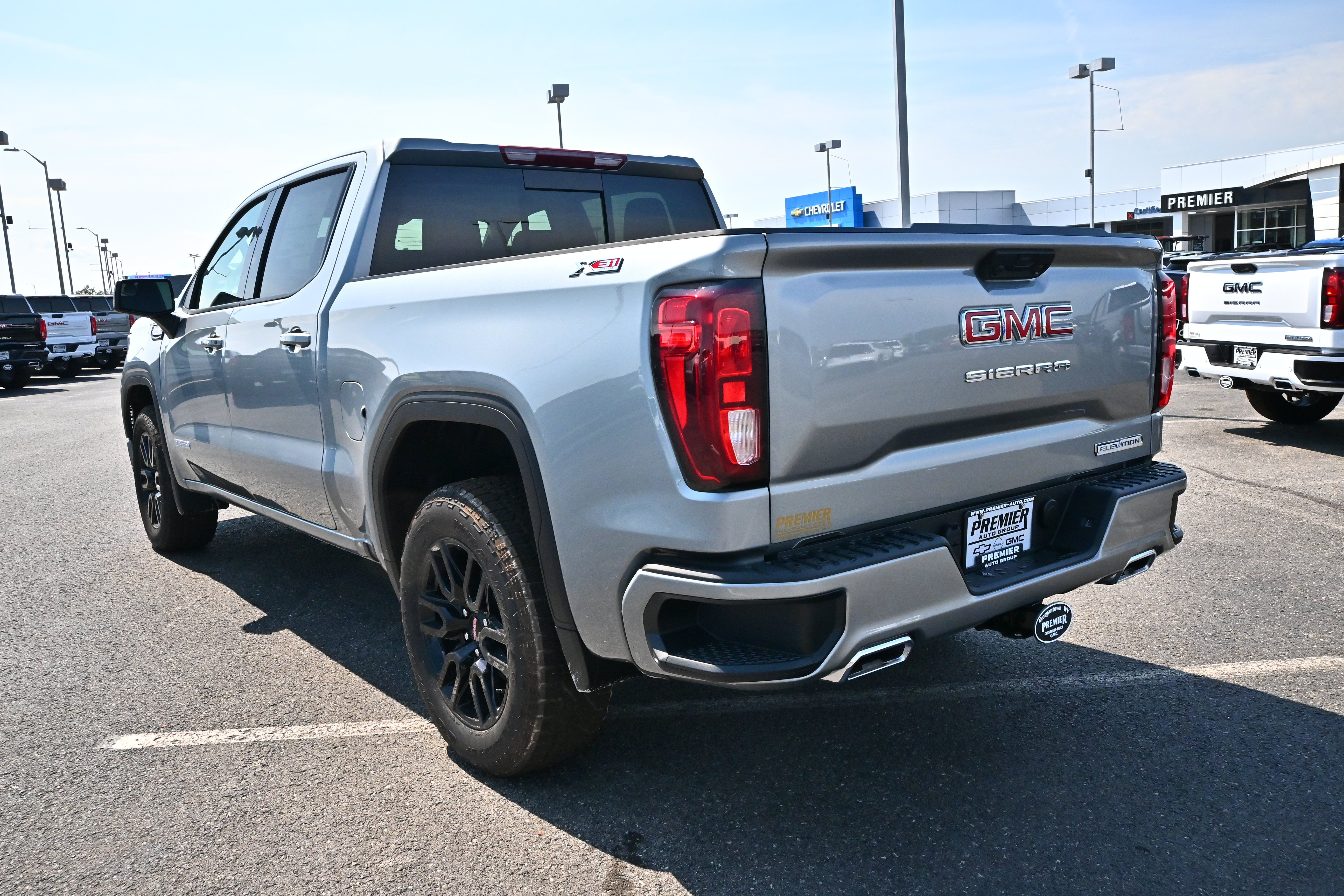2026 GMC Sierra 1500 Elevation