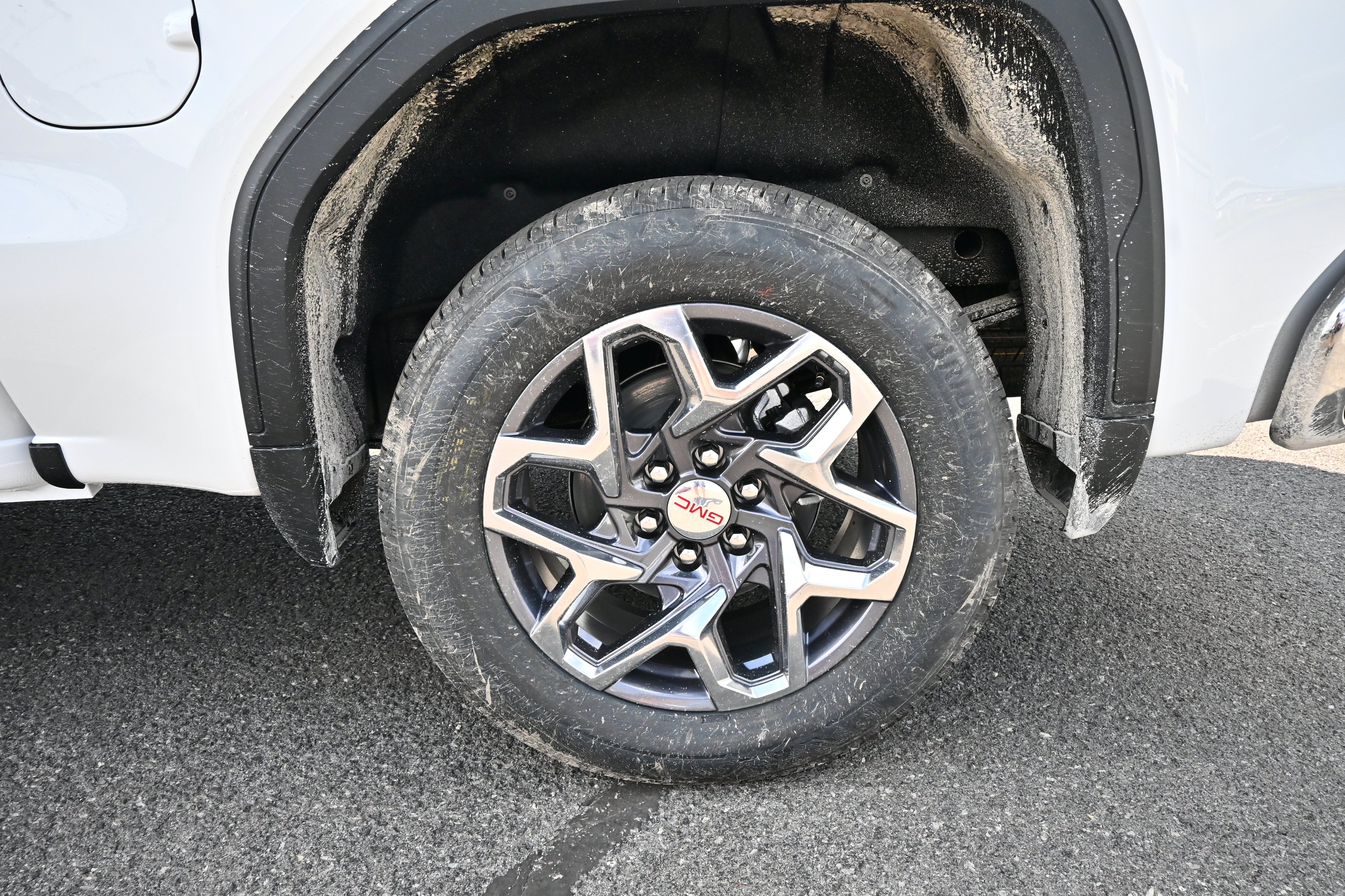 2026 GMC Sierra 1500 SLT - Photo 12