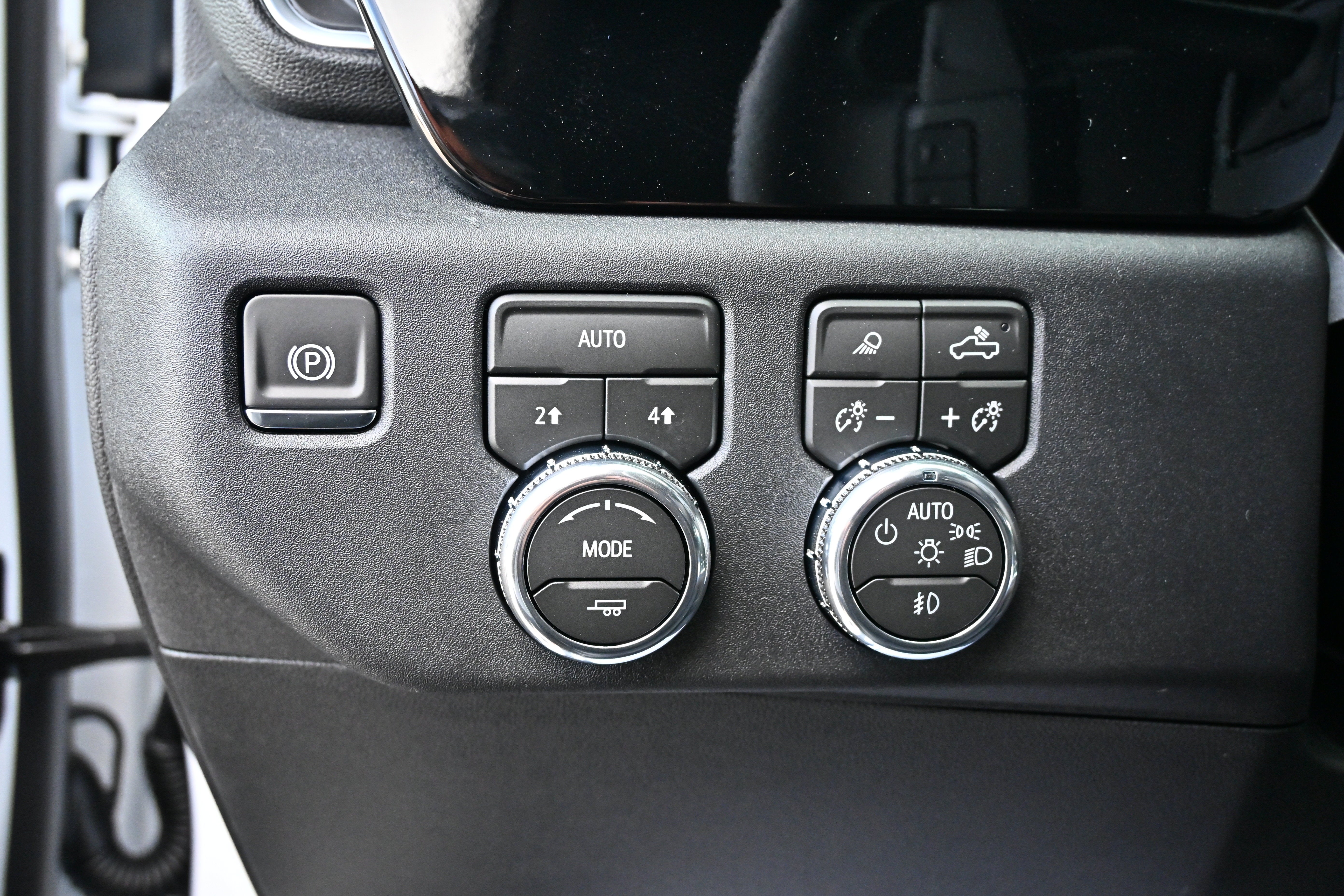2026 GMC Sierra 1500 SLT - Photo 25