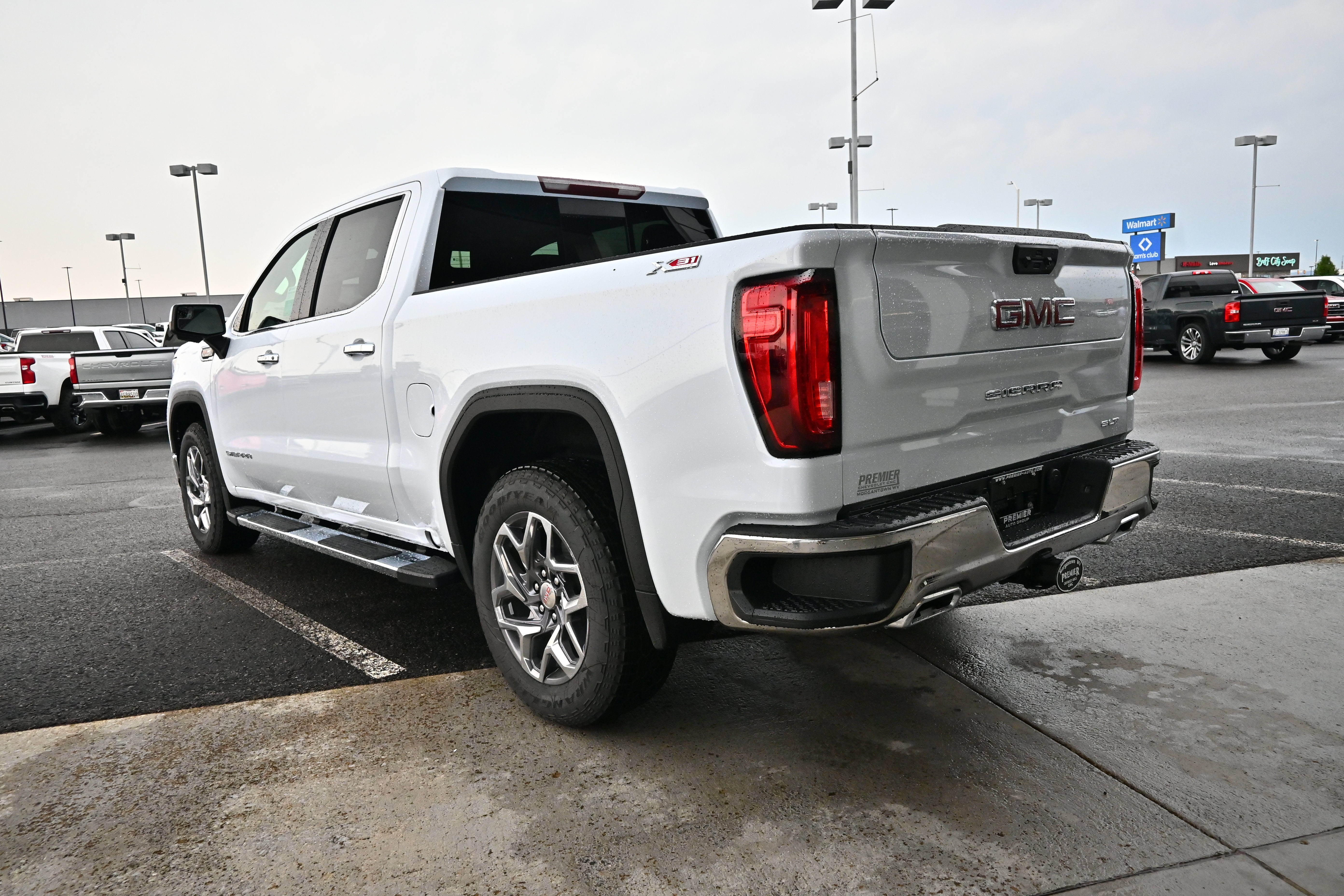2026 GMC Sierra 1500 SLT