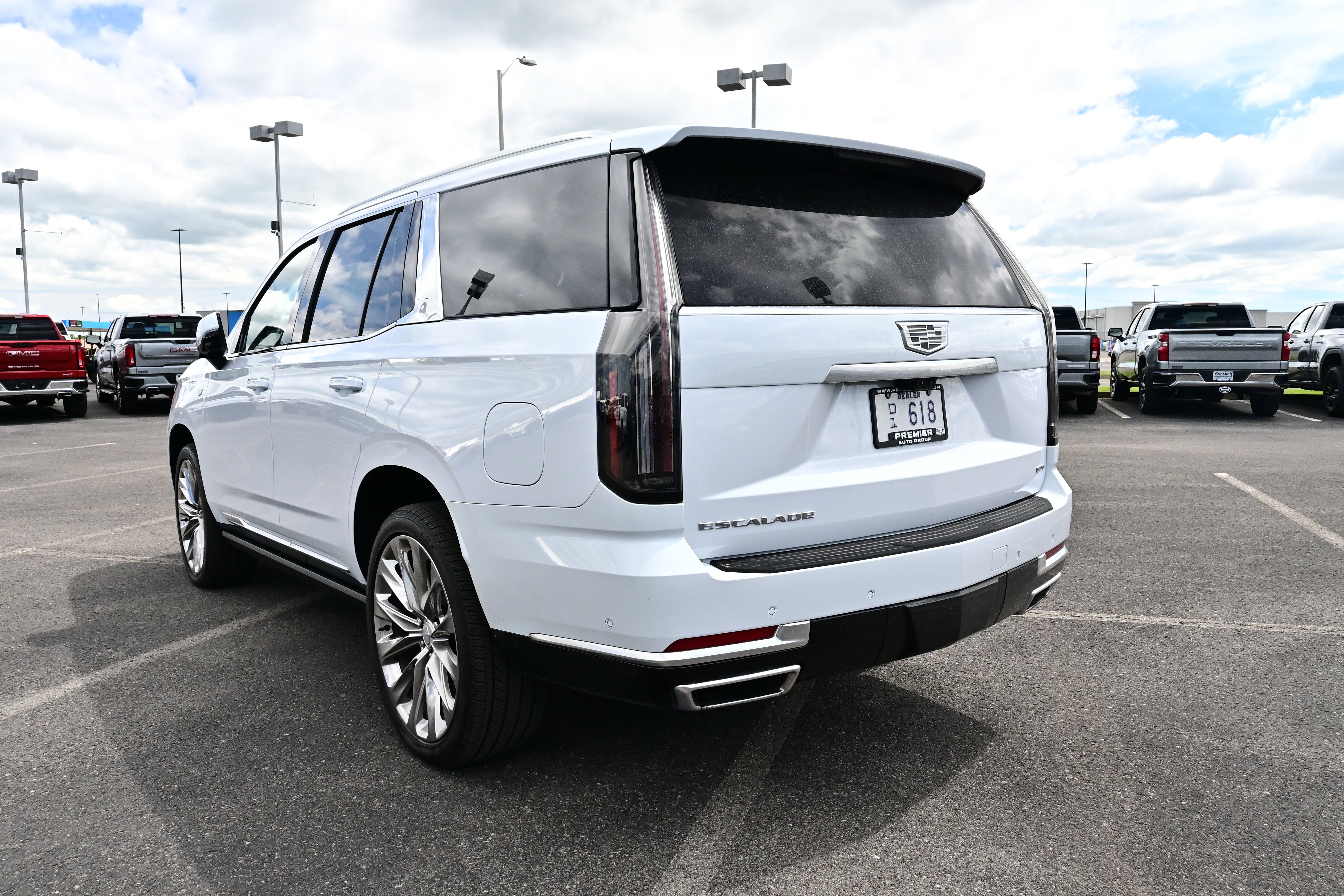2026 Cadillac Escalade Platinum Luxury