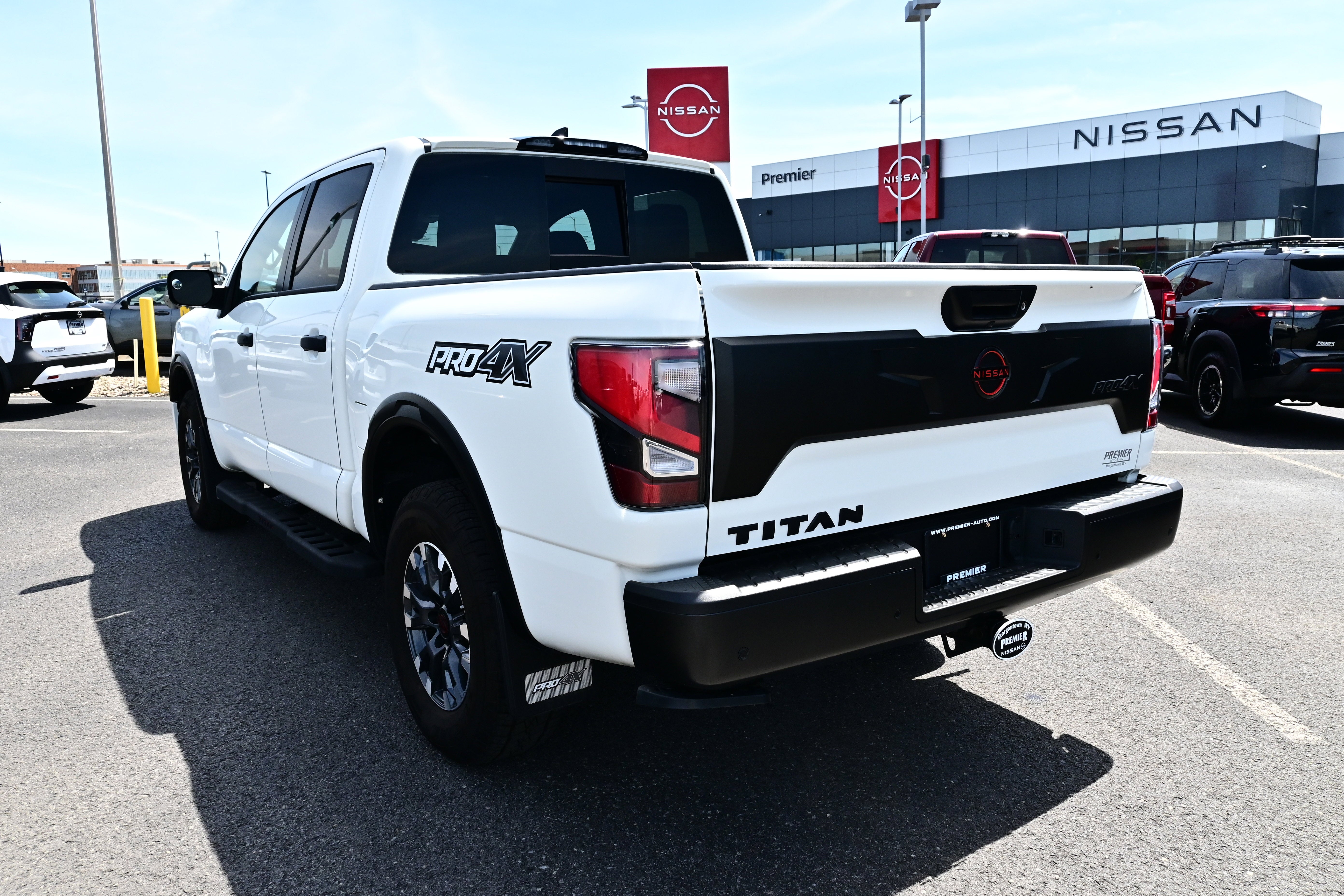 2024 Nissan Titan PRO-4X