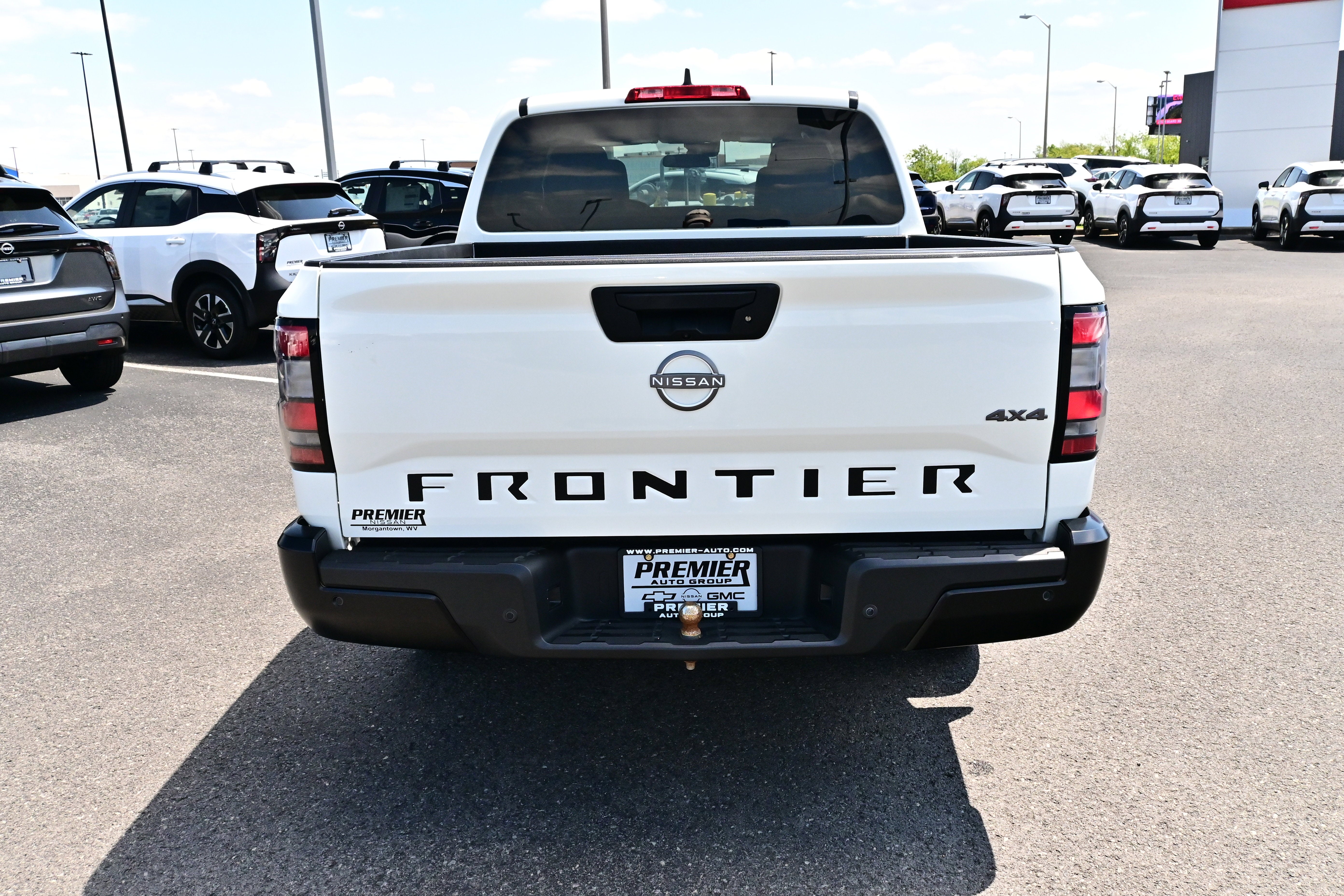 2022 Nissan Frontier S