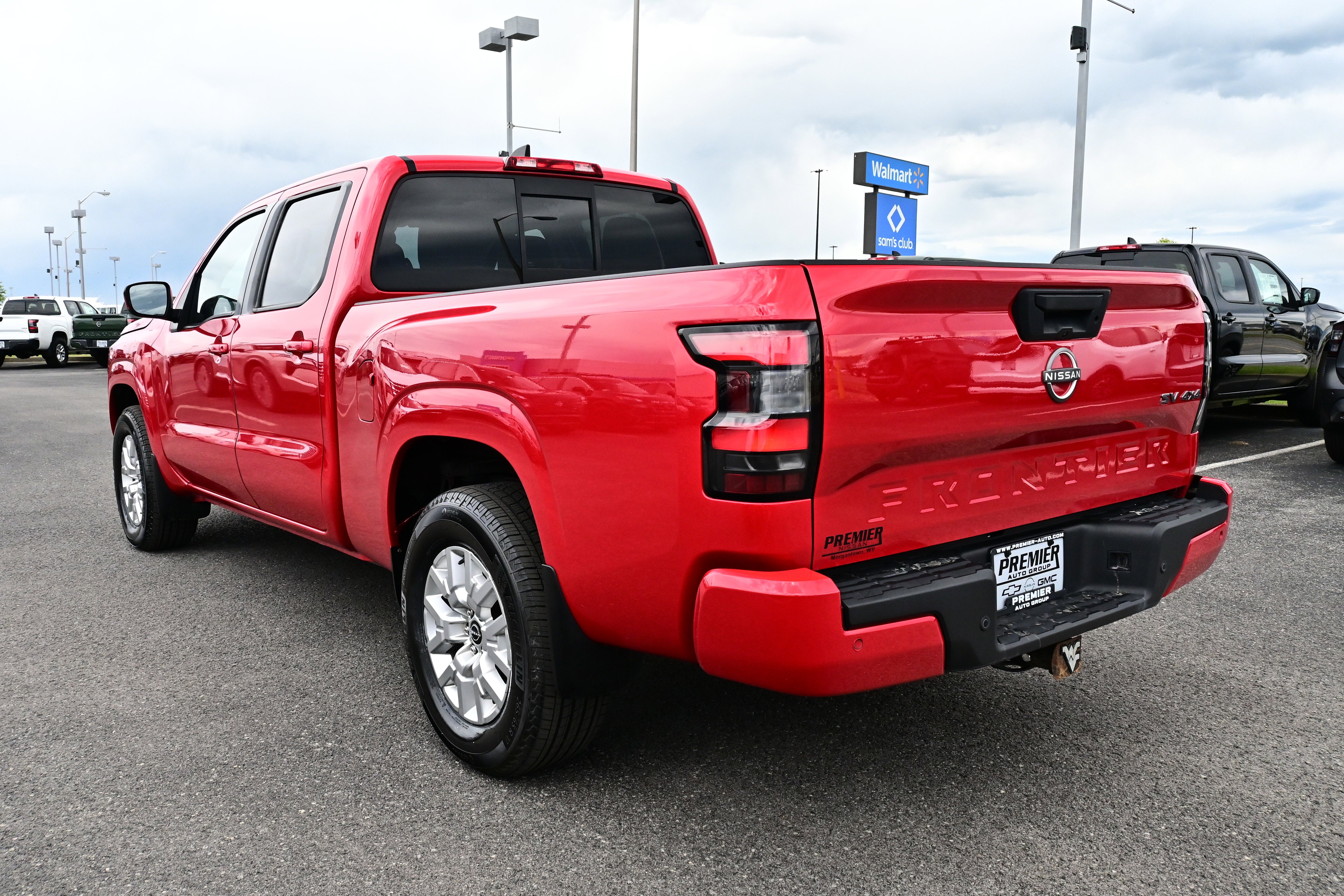 2022 Nissan Frontier SV