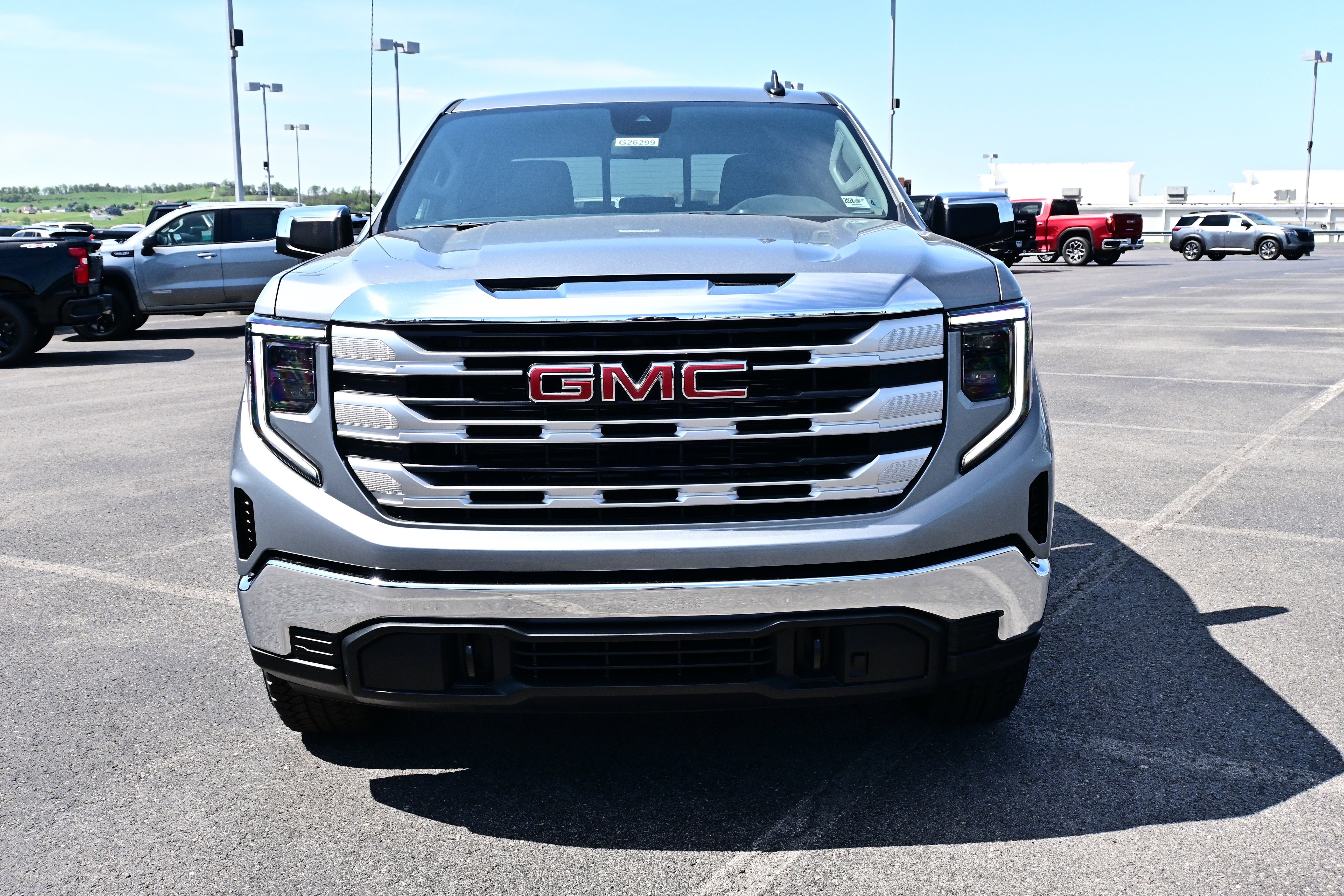 2026 GMC Sierra 1500 SLE