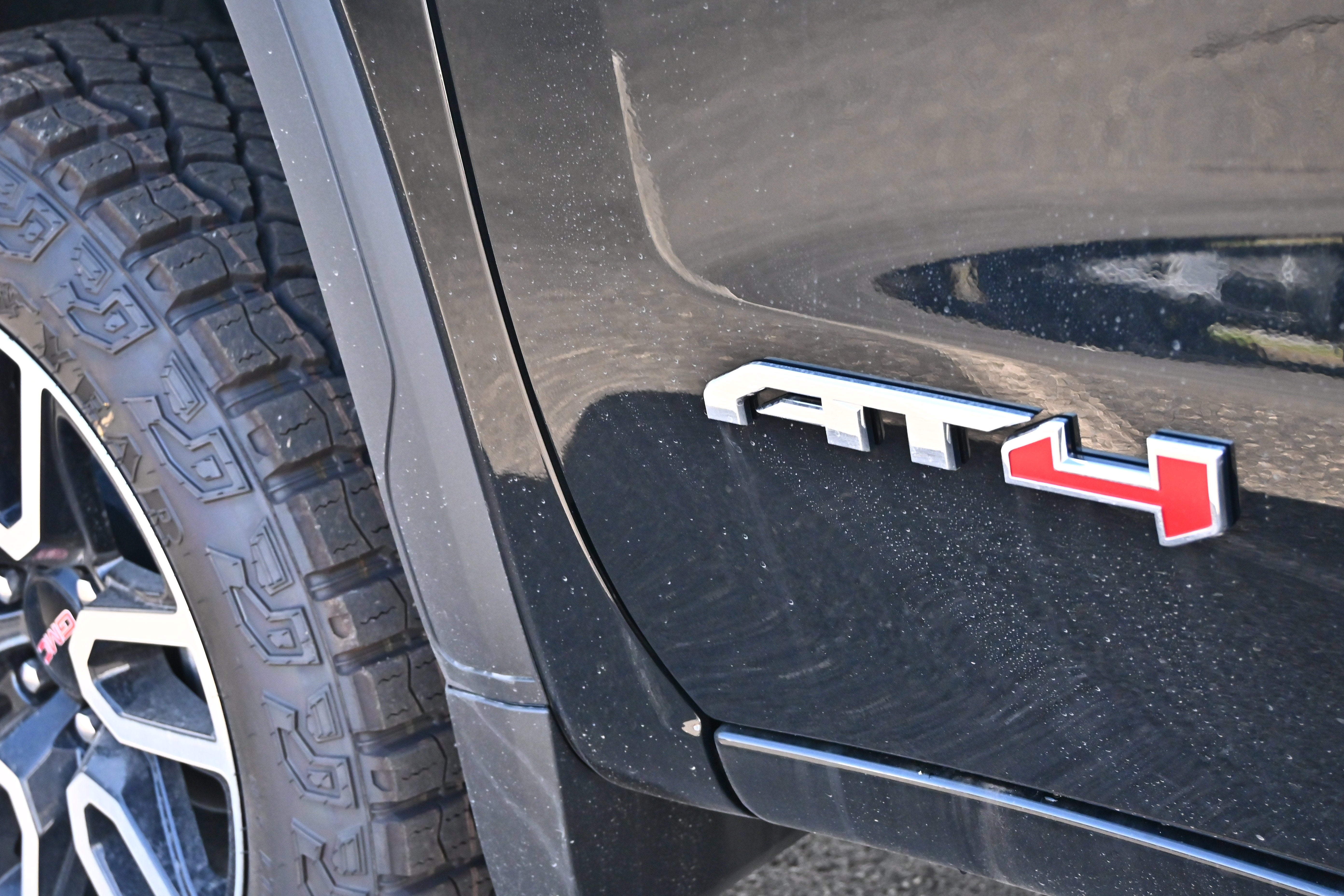 2026 GMC Sierra 1500 AT4 - Photo 12