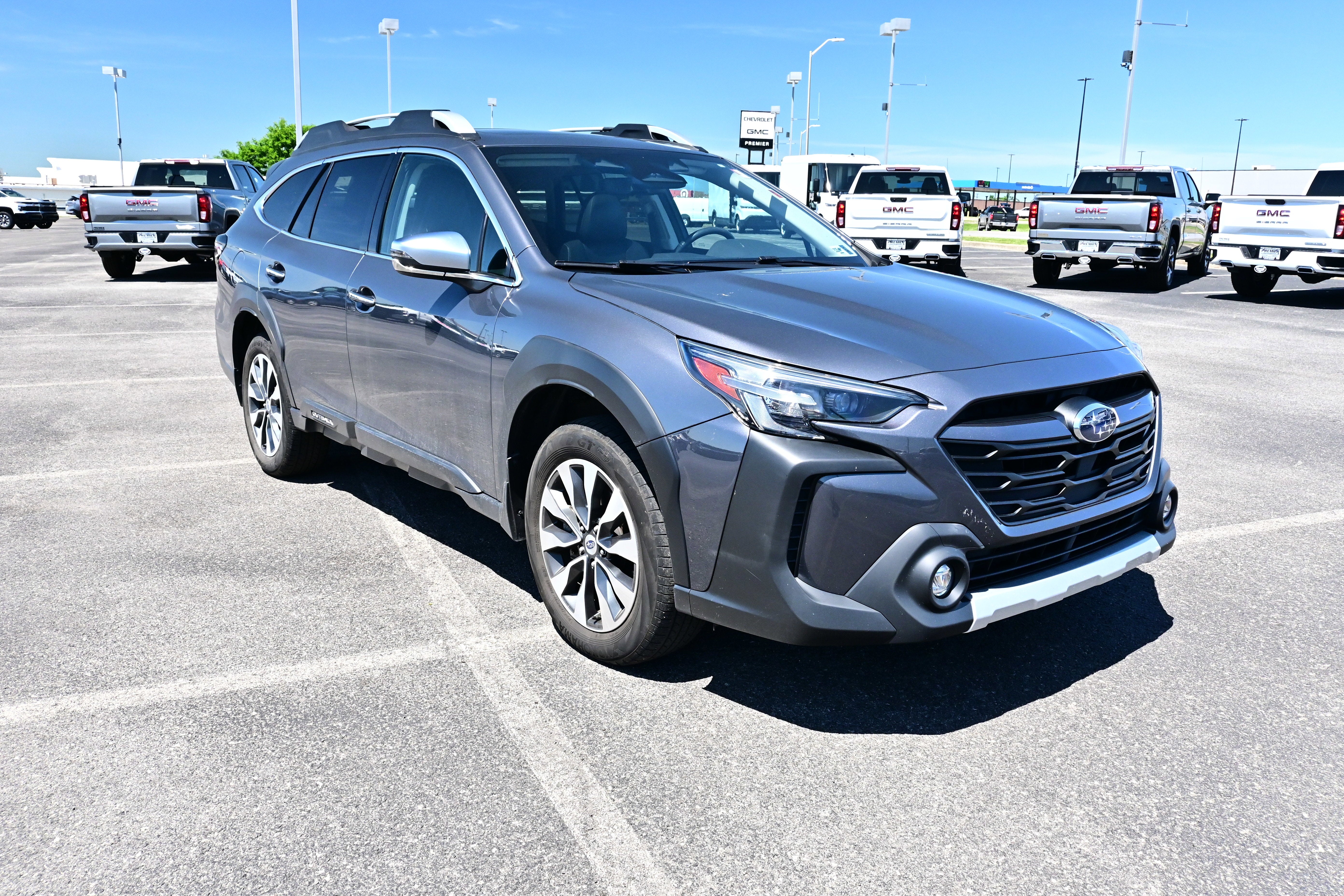 2023 Subaru Outback Touring XT