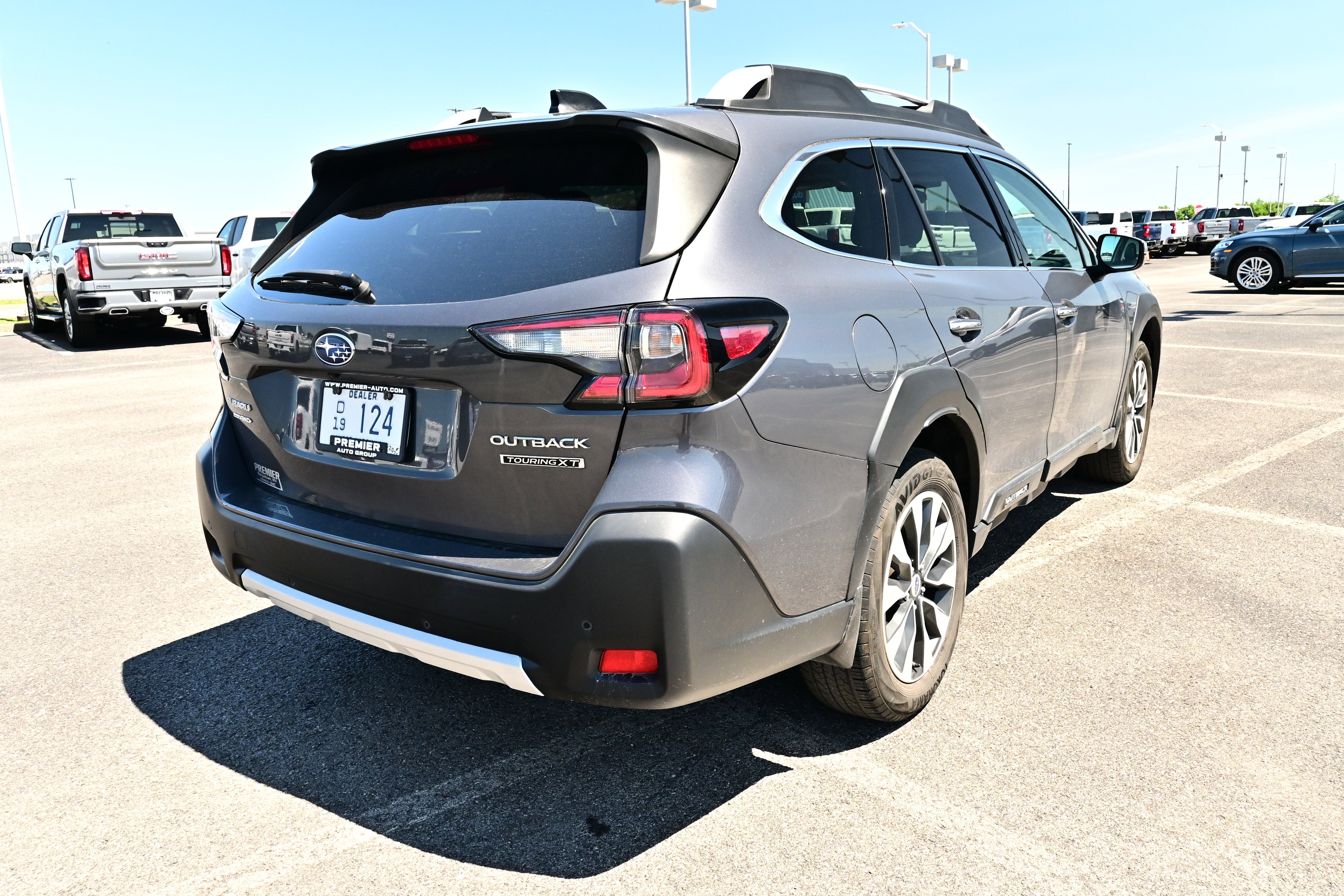 2023 Subaru Outback Touring XT