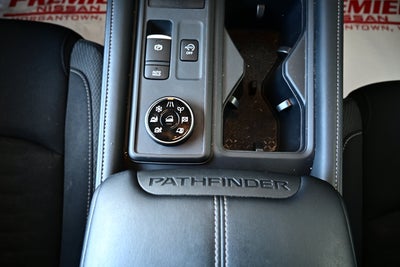 2025 Nissan Pathfinder S