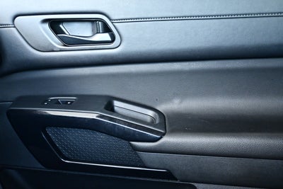 2025 Nissan Pathfinder S