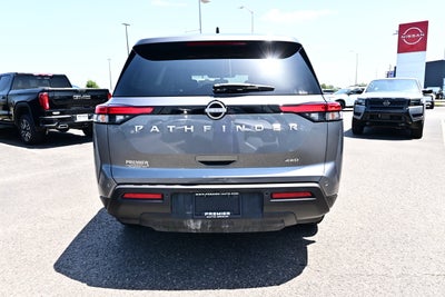 2025 Nissan Pathfinder S