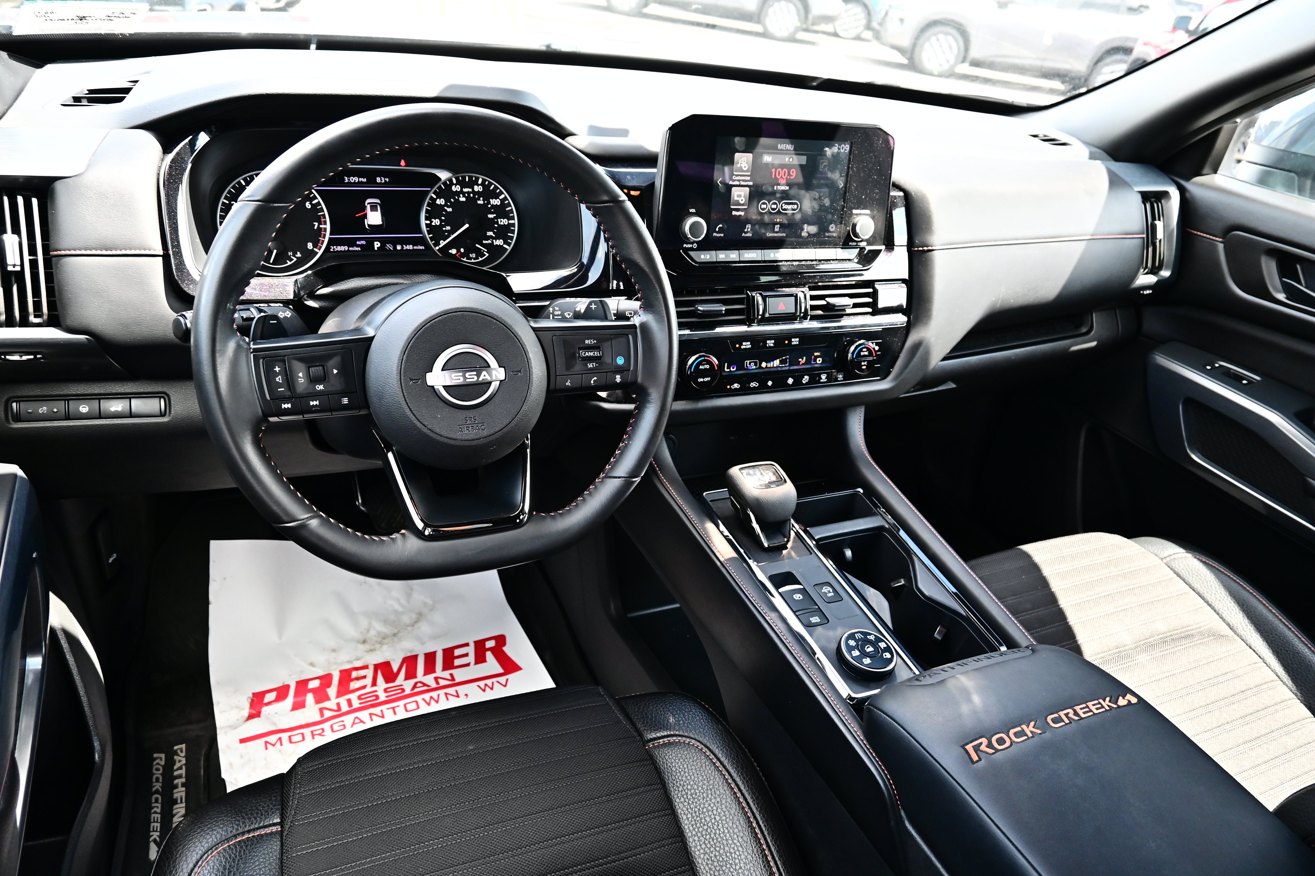 2025 Nissan Pathfinder Rock Creek