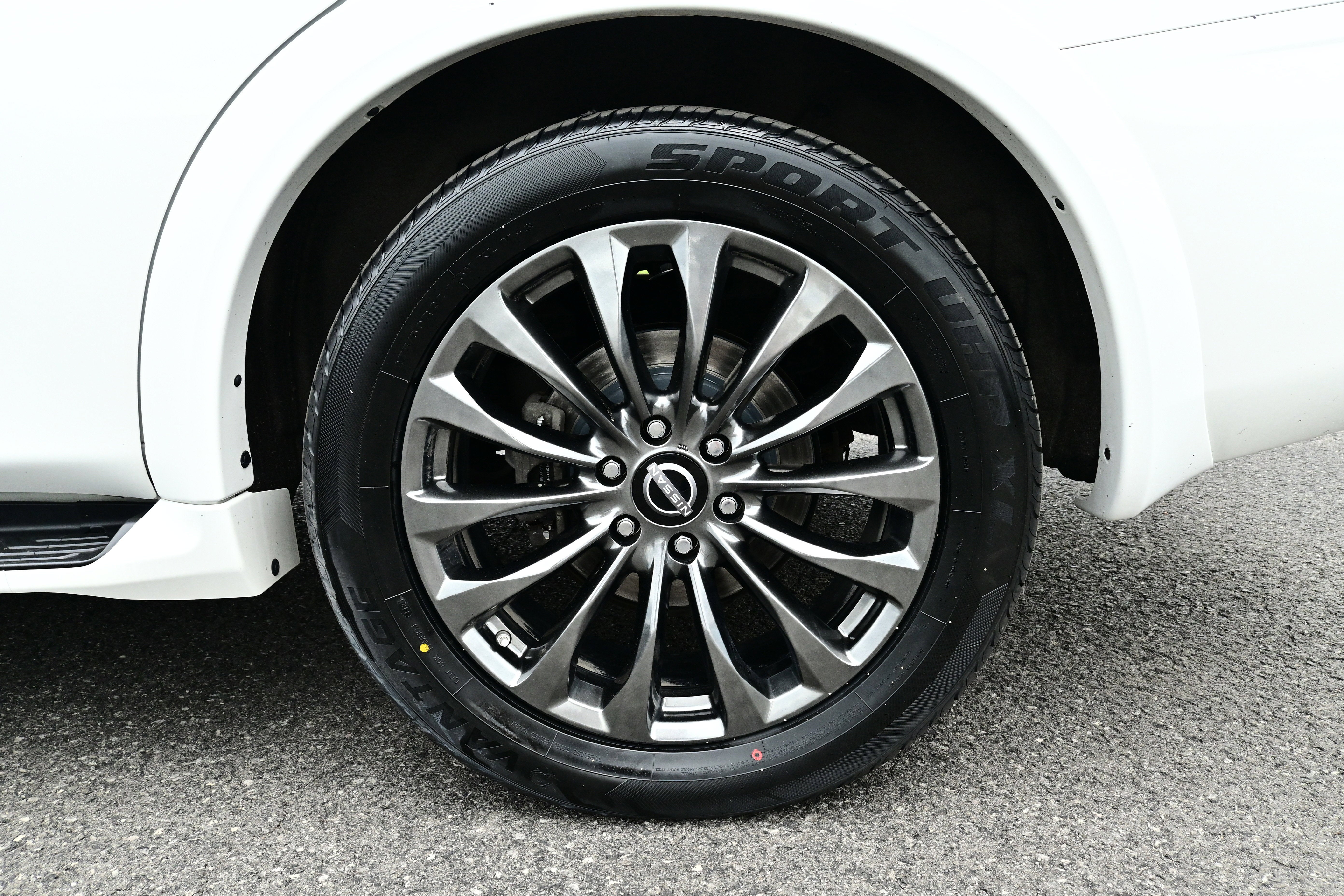 2022 Nissan Armada Platinum