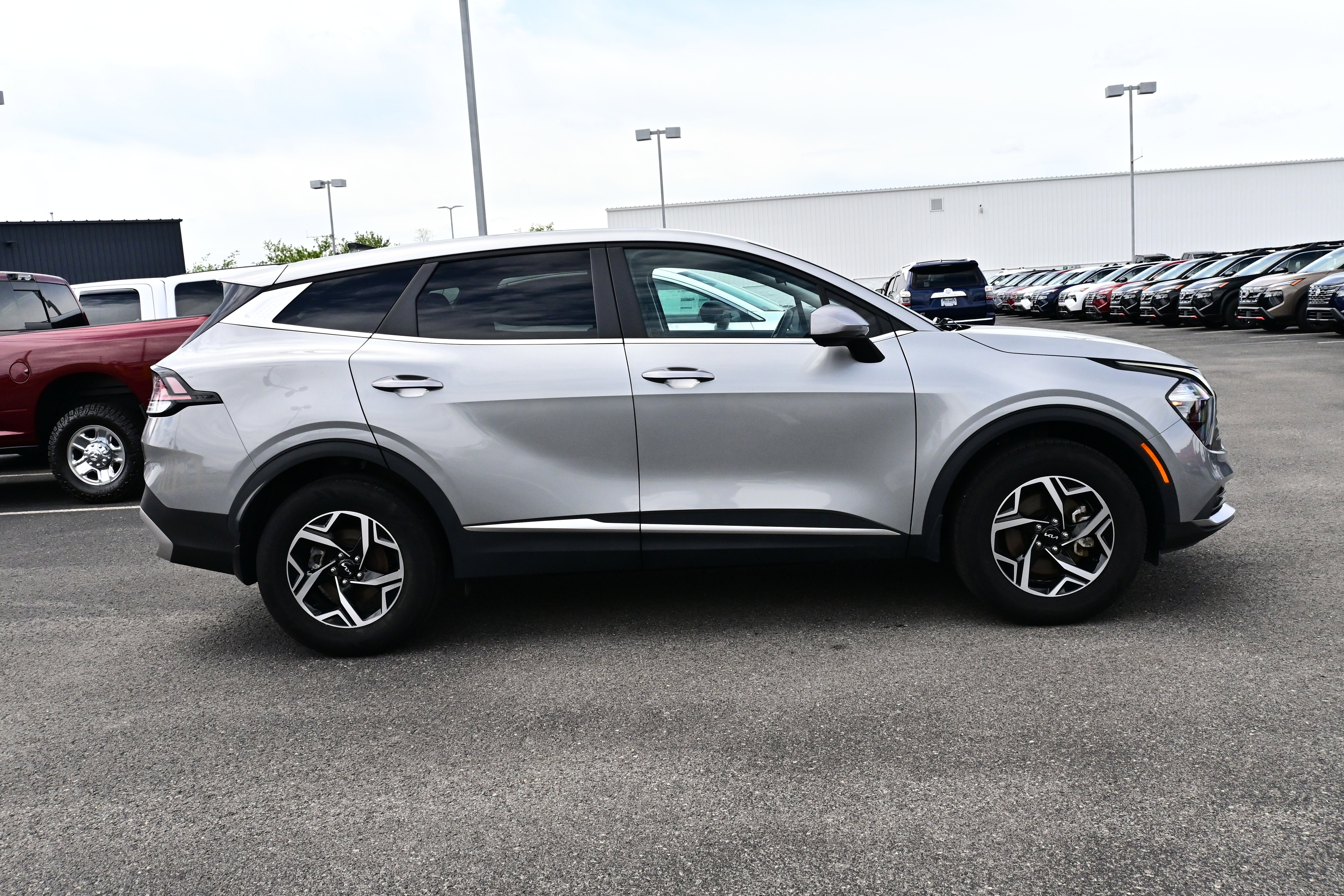 2023 Kia Sportage LX